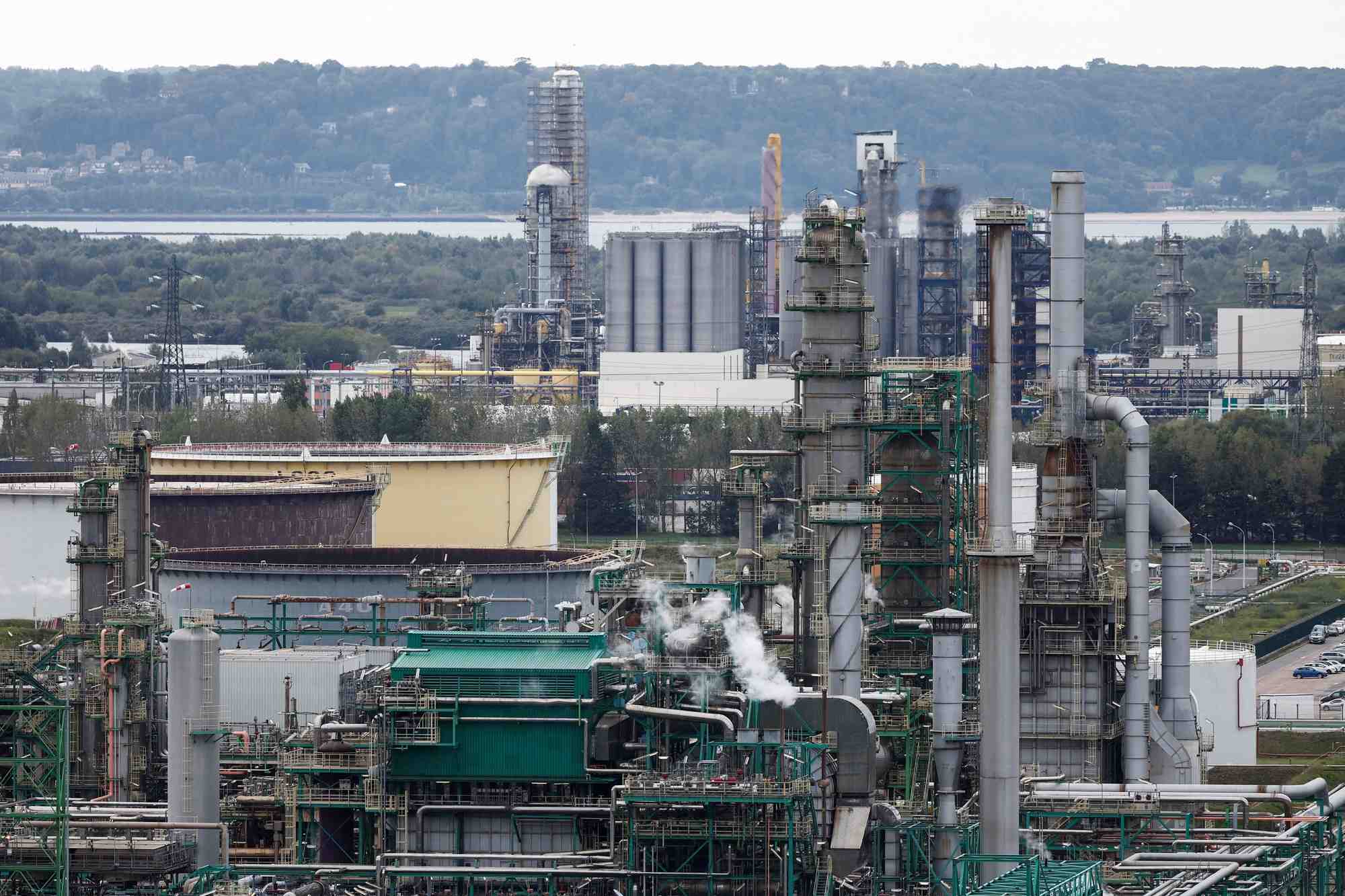 Raffinerie de petrole de totalenergies a gonfreville-l'orcher