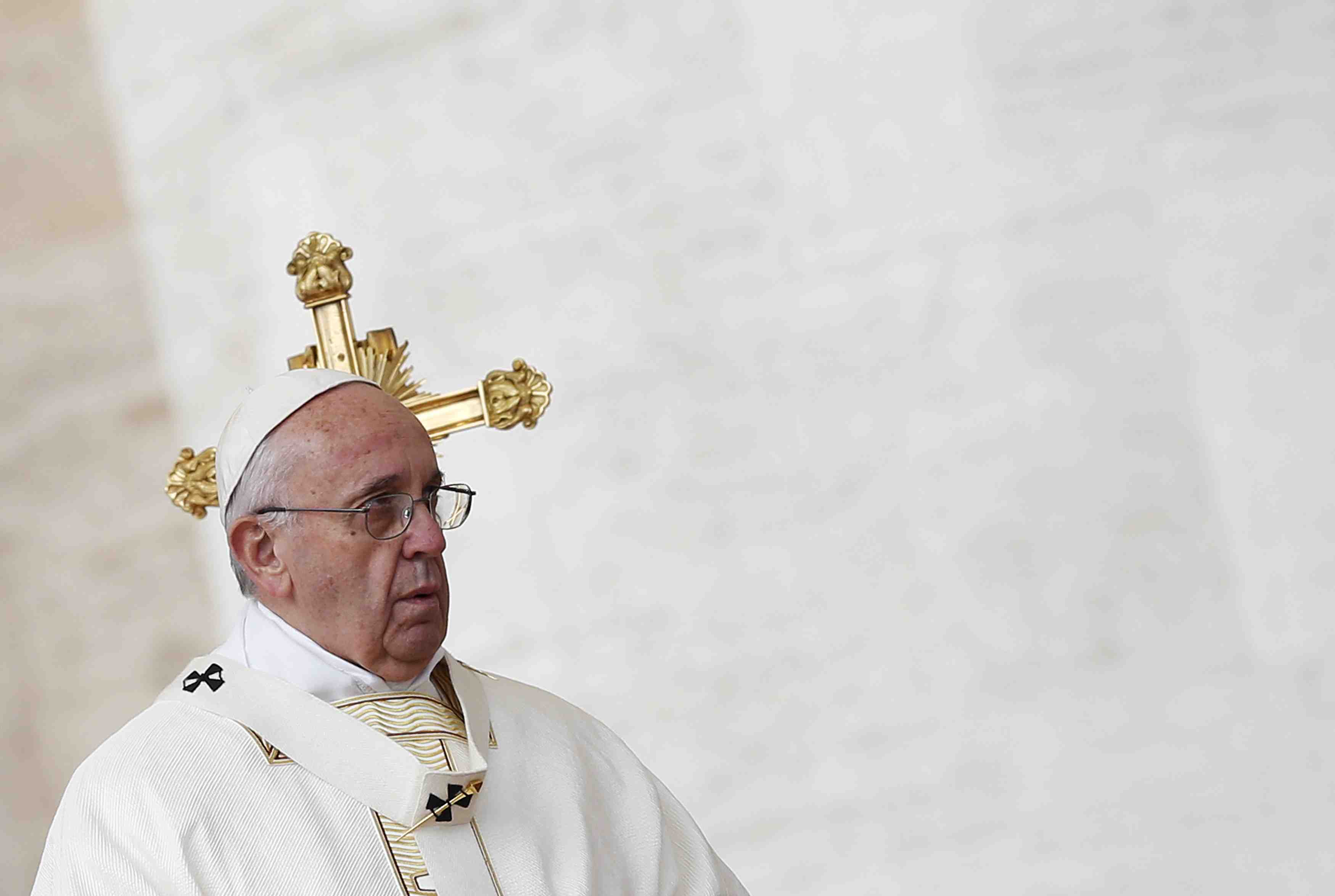 Le pape veut donner plus de poids aux eveques