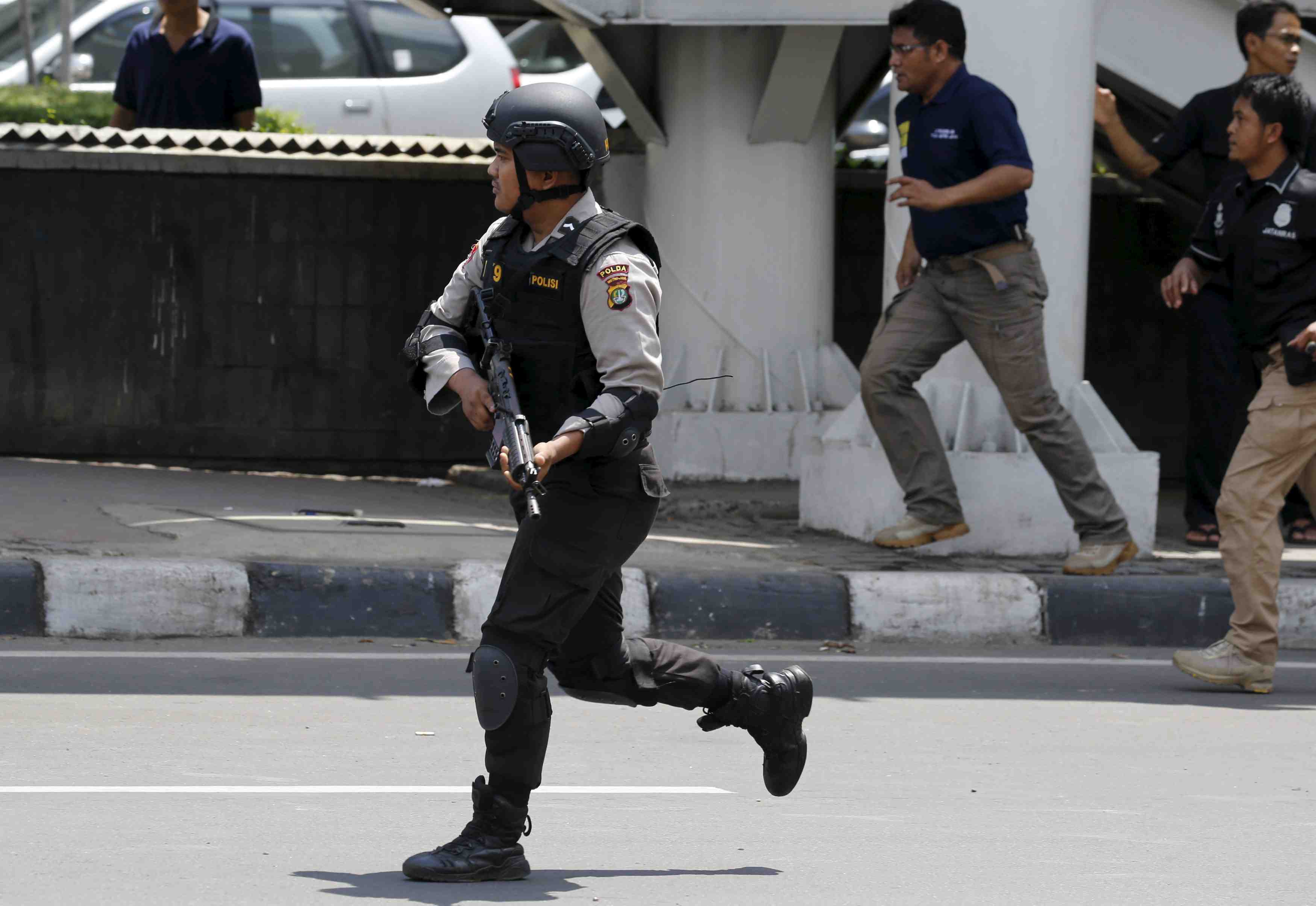 Explosions dans le centre de djakarta