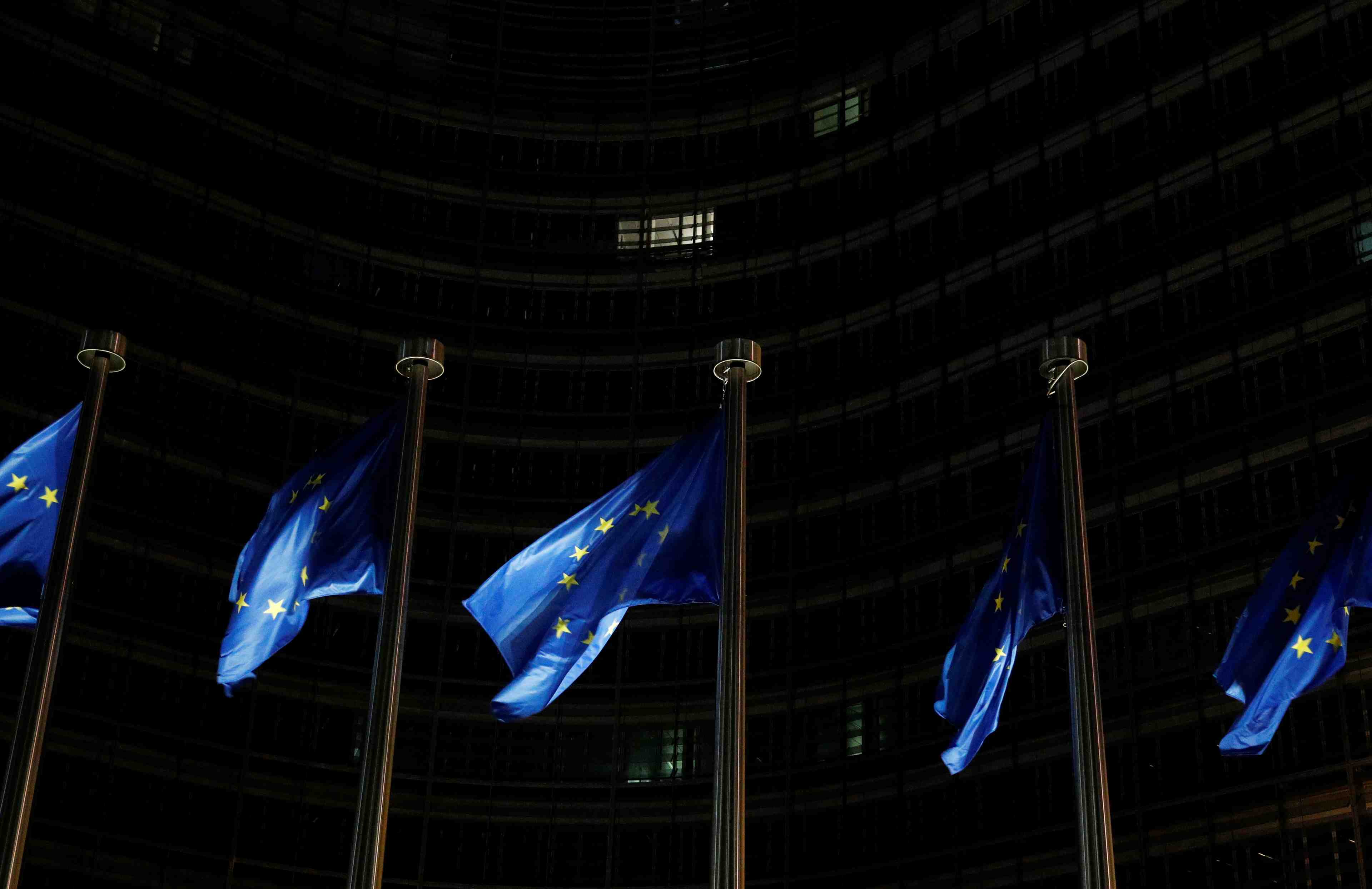Relance europeenne: la ce veut panacher prets et subventions