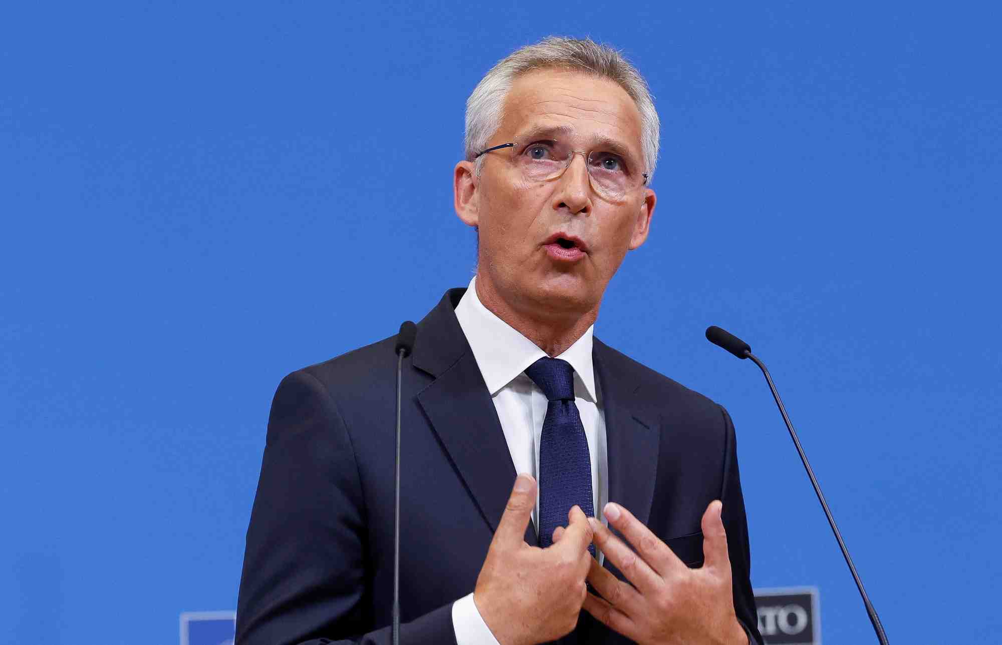 Le secretaire general de l'otan, jens stoltenberg, s'exprime lors d'une conference de presse a bruxelles