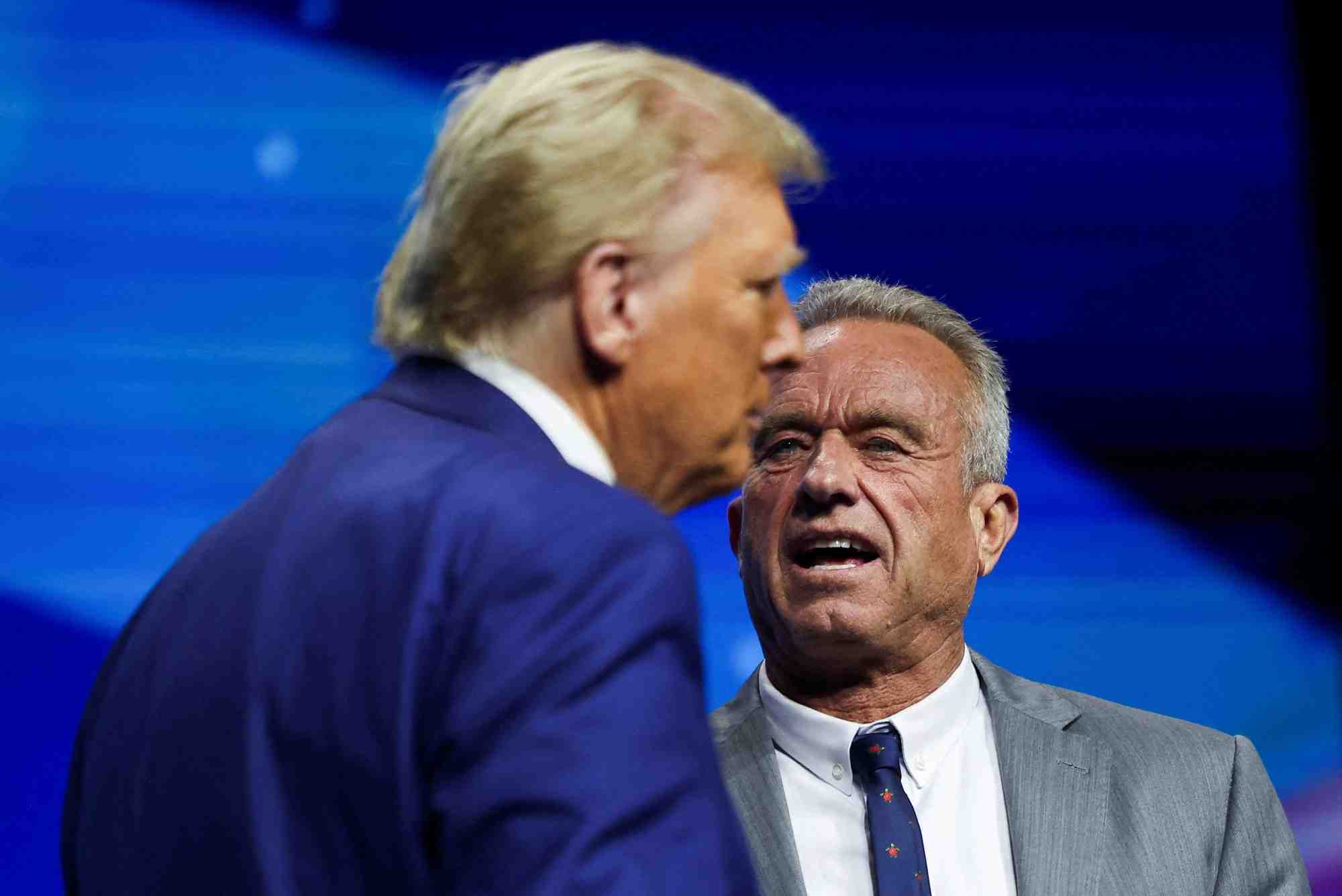 Robert f. kennedy jr. choisi par donald trump comme secretaire a la sante