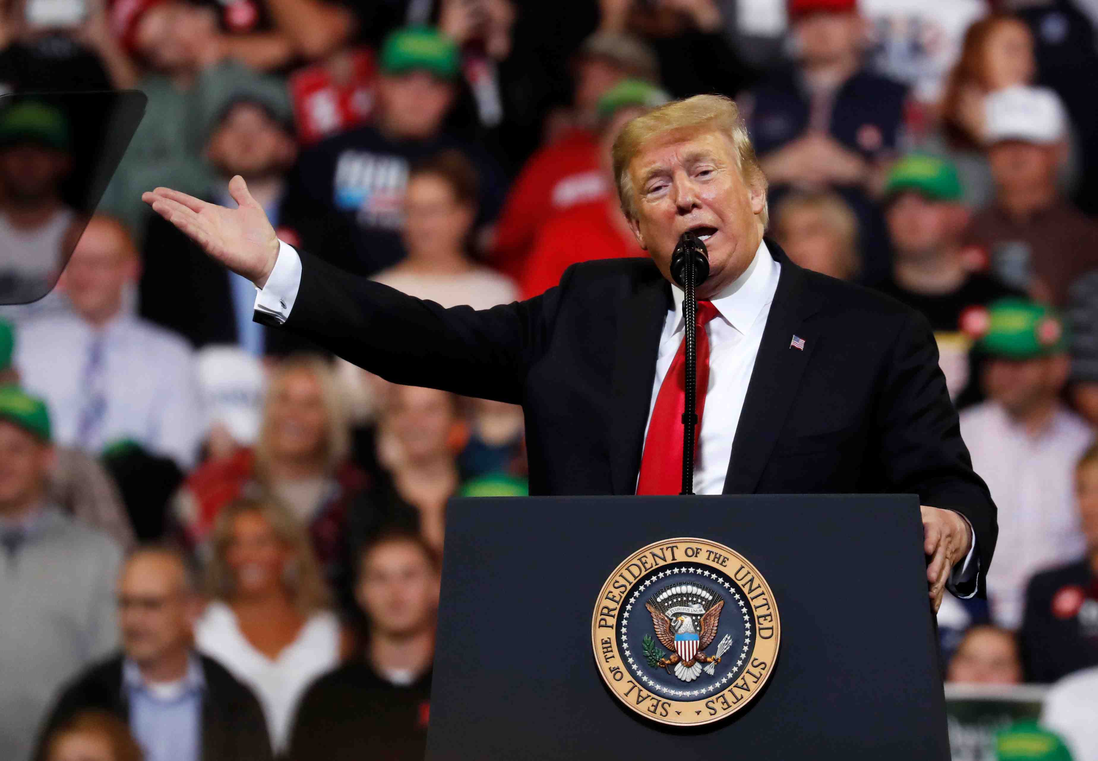 Trump veut mettre a profit l'affaire kavanaugh pour les "midterms"