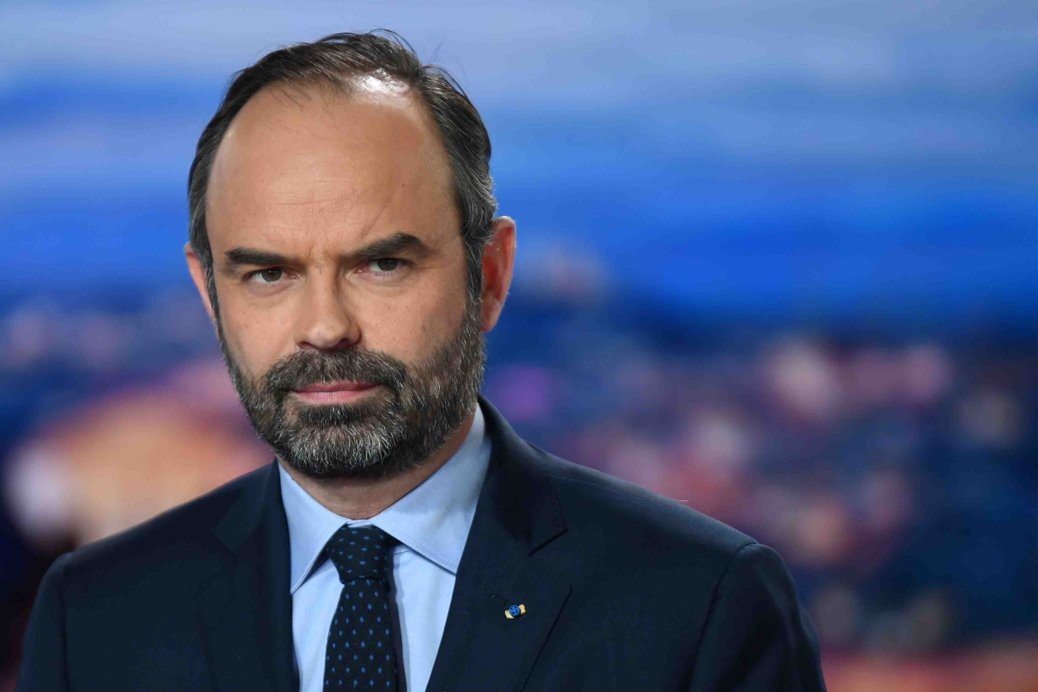 Philippe appelle le patronat a revenir a la table des negociations