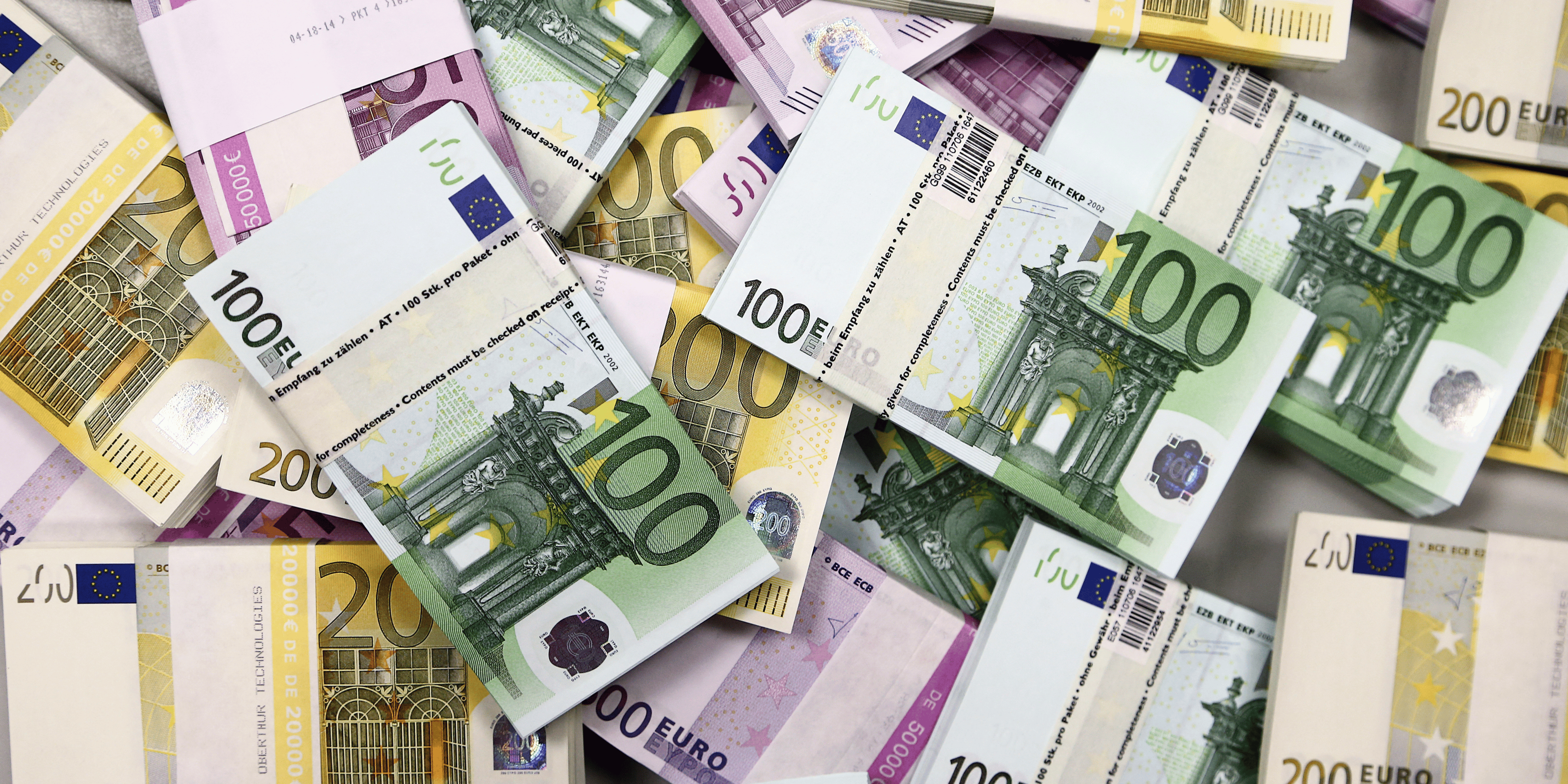 France: le taux du livret a releve a 1% au 1er fevrier, annonce le maire