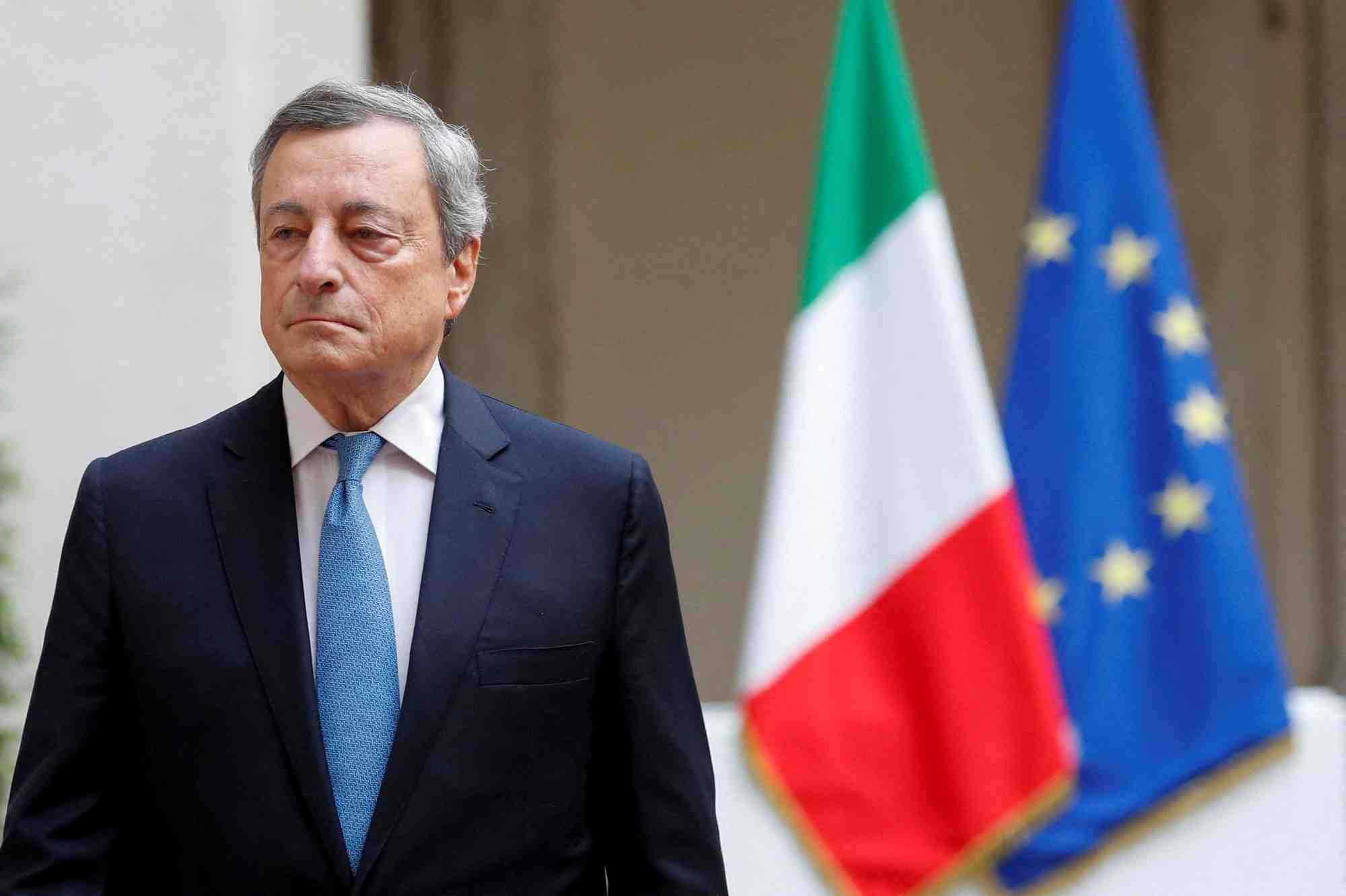 Photo d'archives de mario draghi a rome, en italie