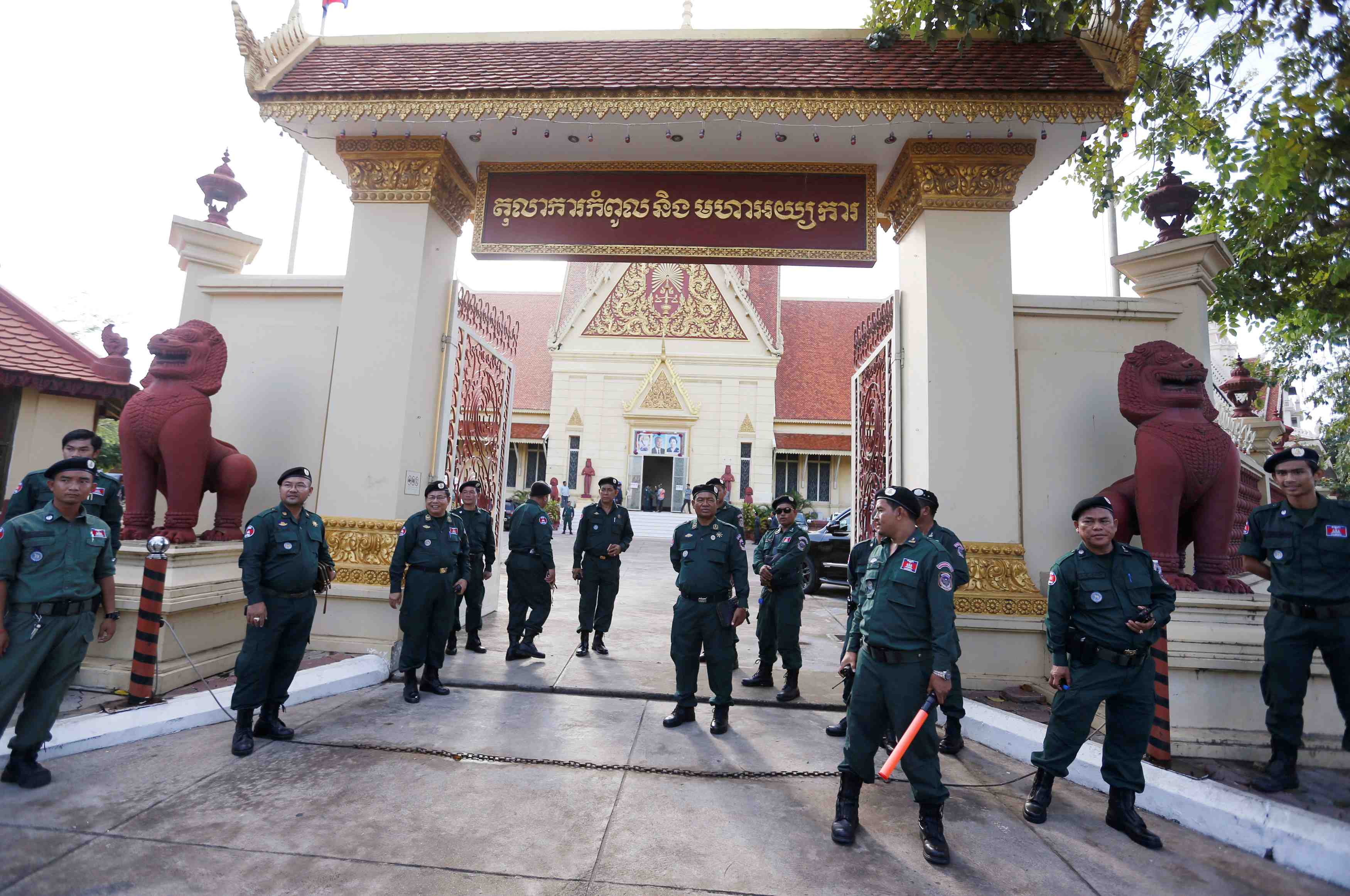 Dissolution au cambodge du principal parti d'opposition
