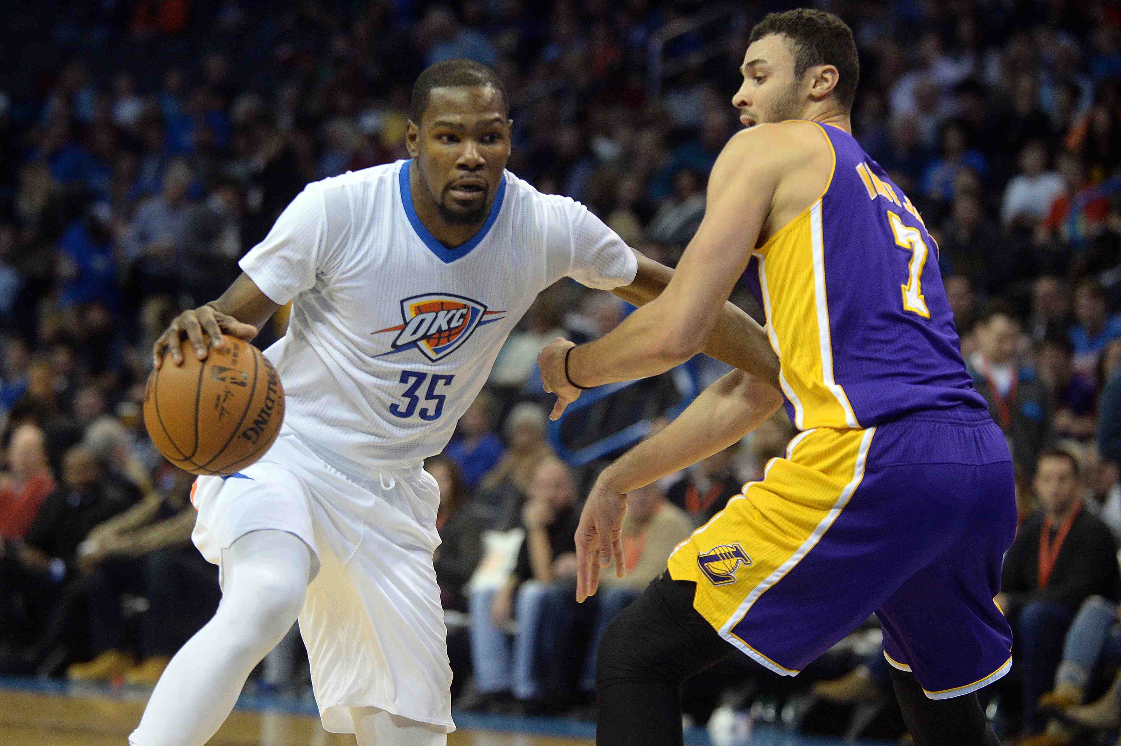 Oklahoma corrige les lakers, serie gagnante pour les knicks