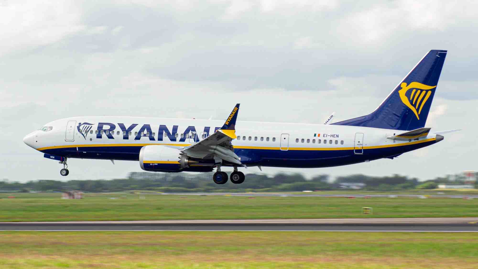 Boeing 737 MAX 8200 Ryanair
