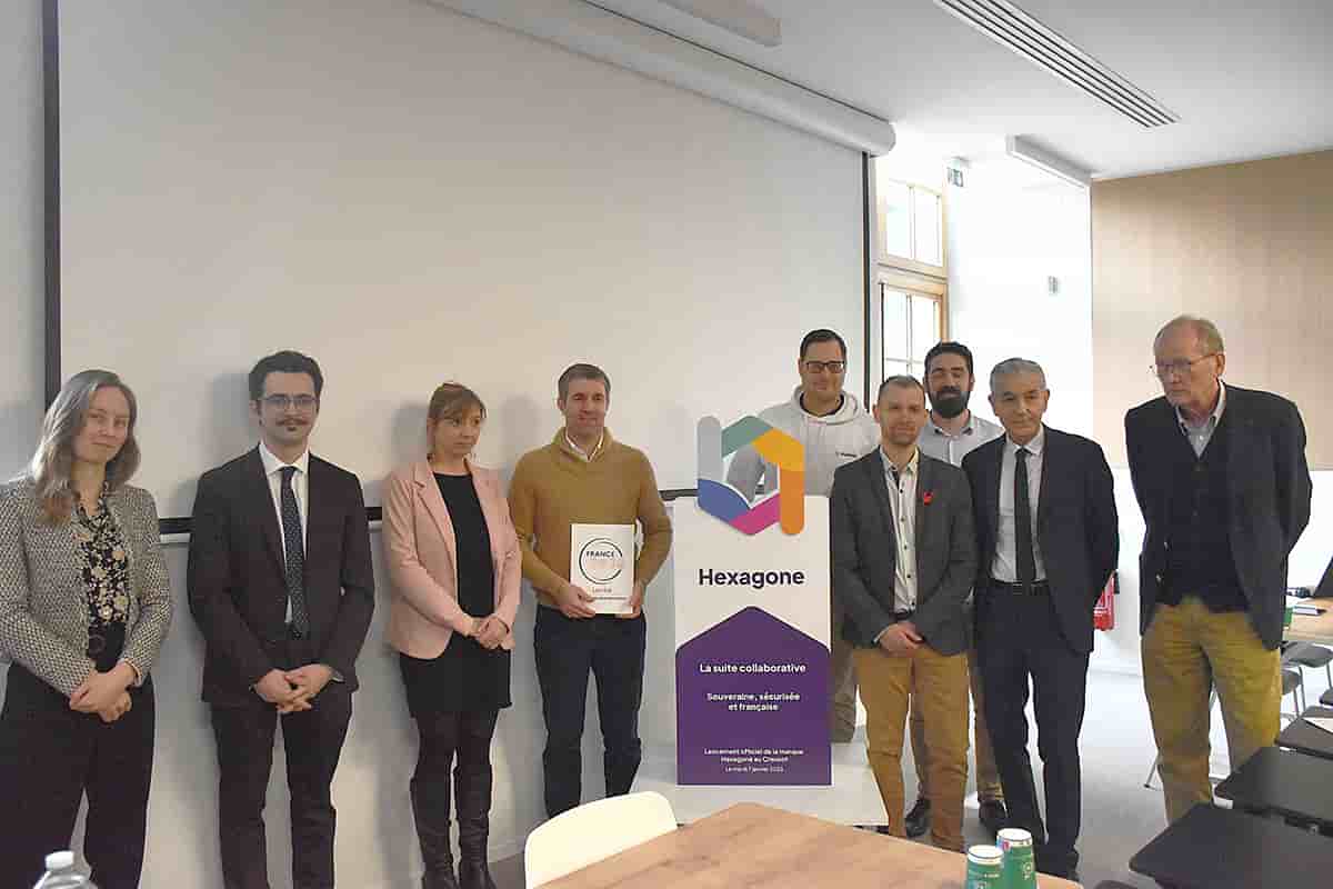 Lancement officiel du projet Hexagone, au Creusot, en présence de David Marti, maire du Creusot et de Jean-Claude Lagrange, président de l'AER BFC.