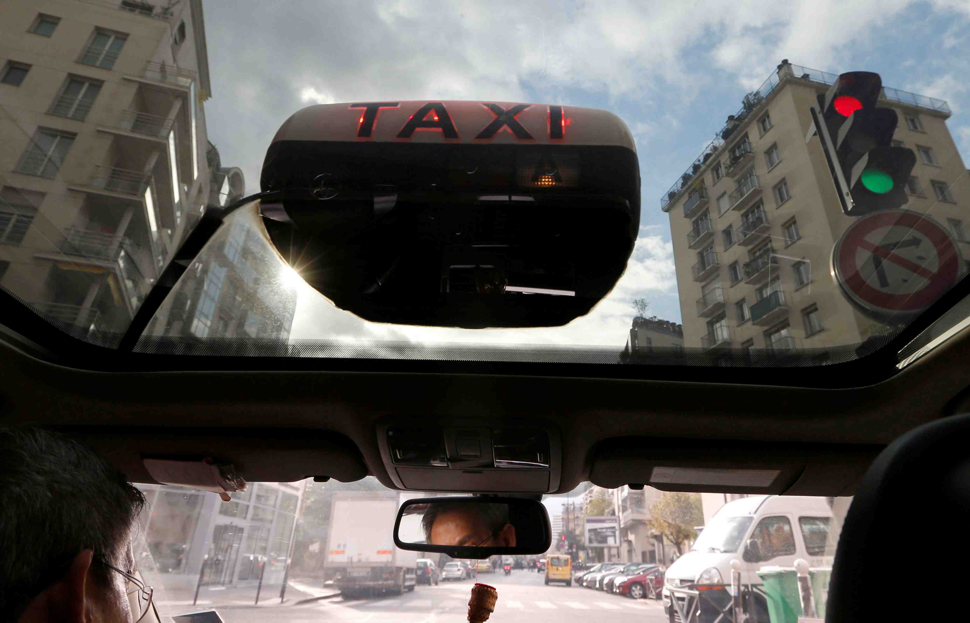 France: le temps de travail des chauffeurs vtc bientot plafonne ?
