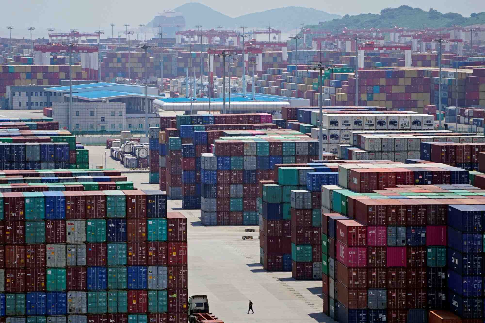 Chine: ralentissement des exportations en avril avec les mesures sanitaires