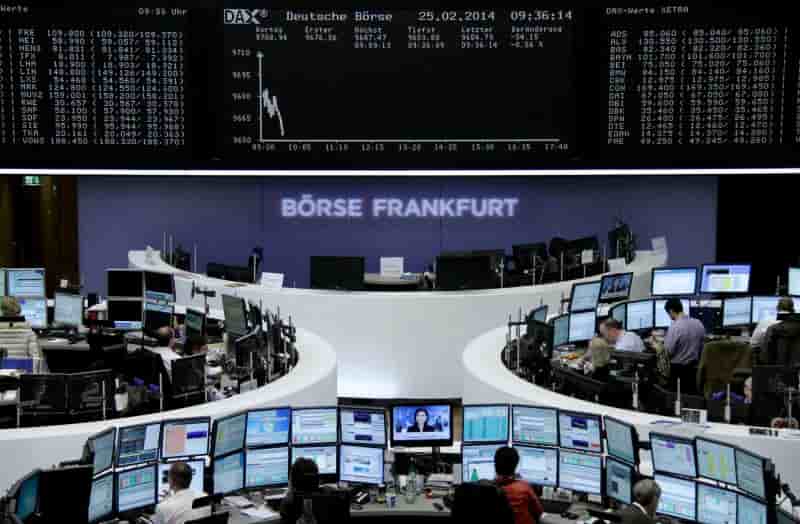Les Bourses européennes perdent du terrain à la mi-séance