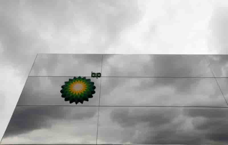 Bp bat le consensus au 3e trimestre et reduit ses investissement