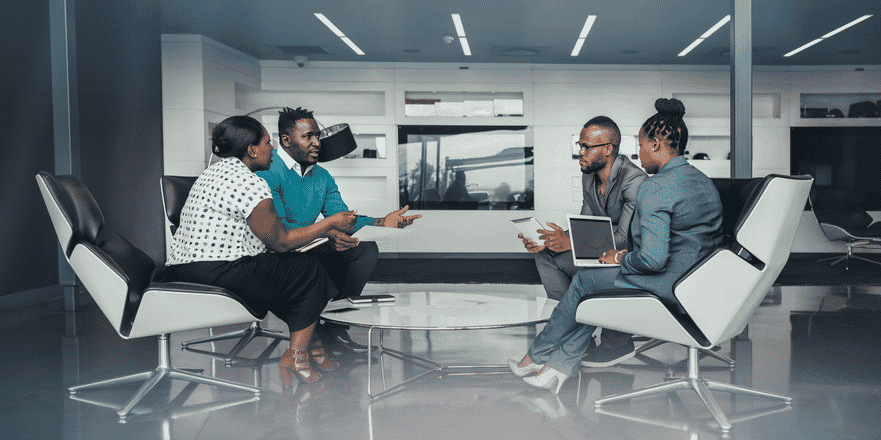 La jeunesse africaine innove pour l'énergie startup pme équipe rh ressources humaine