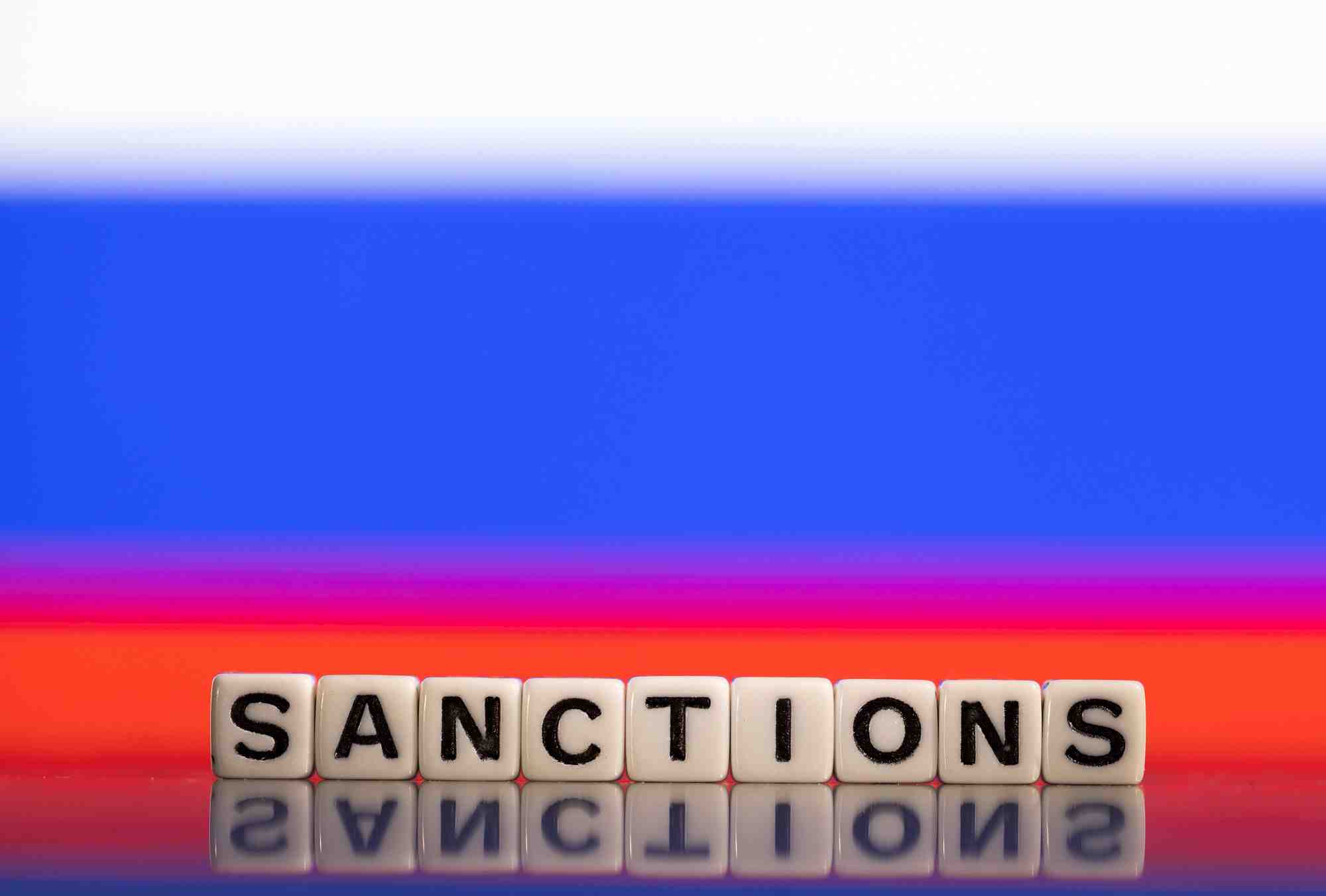 Le japon interdit les exportations de produits de luxe vers la russie