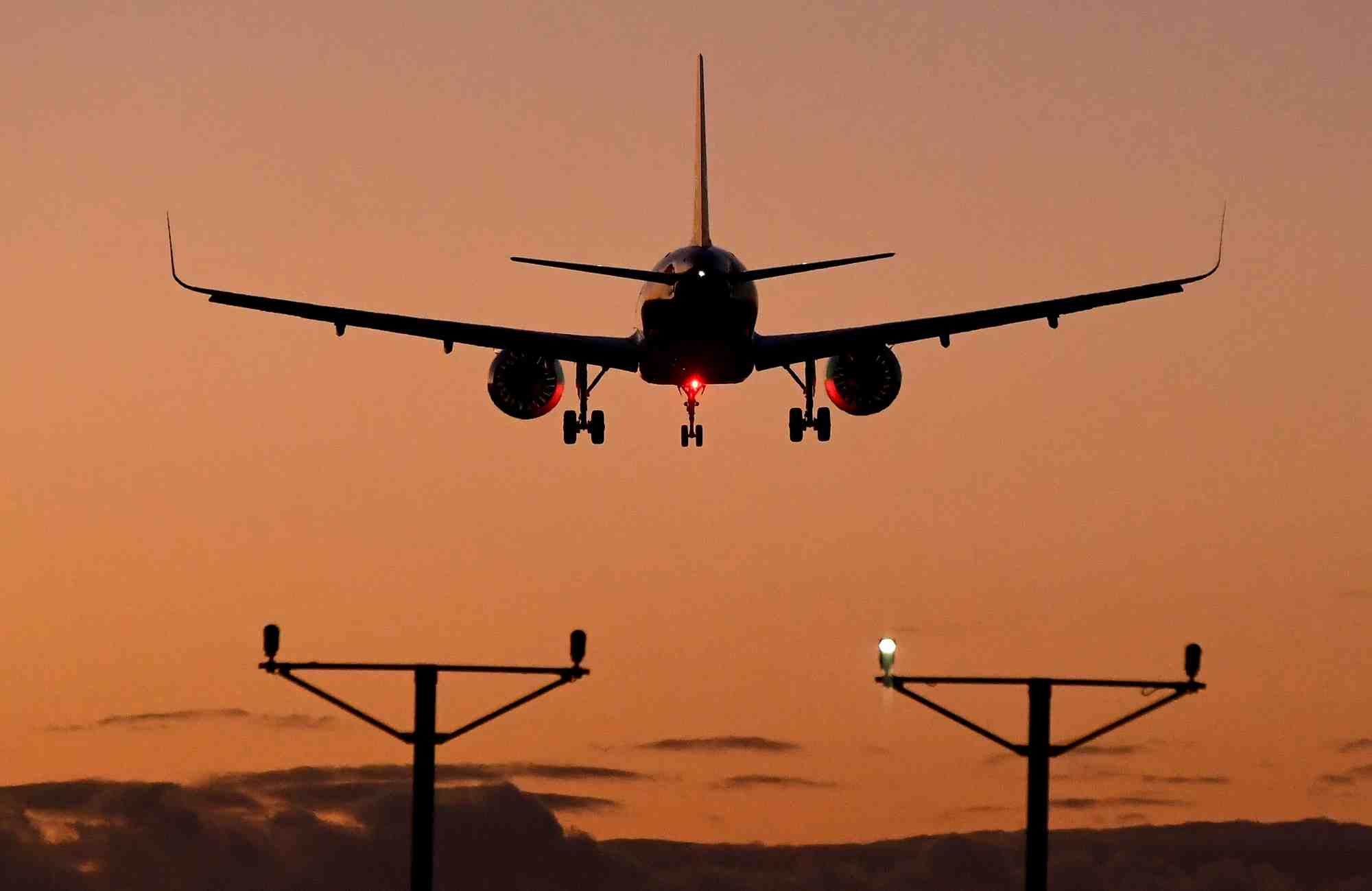 Le trafic passagers a l'aeroport d'heathrow au plus haut depuis le debut de la pandemie