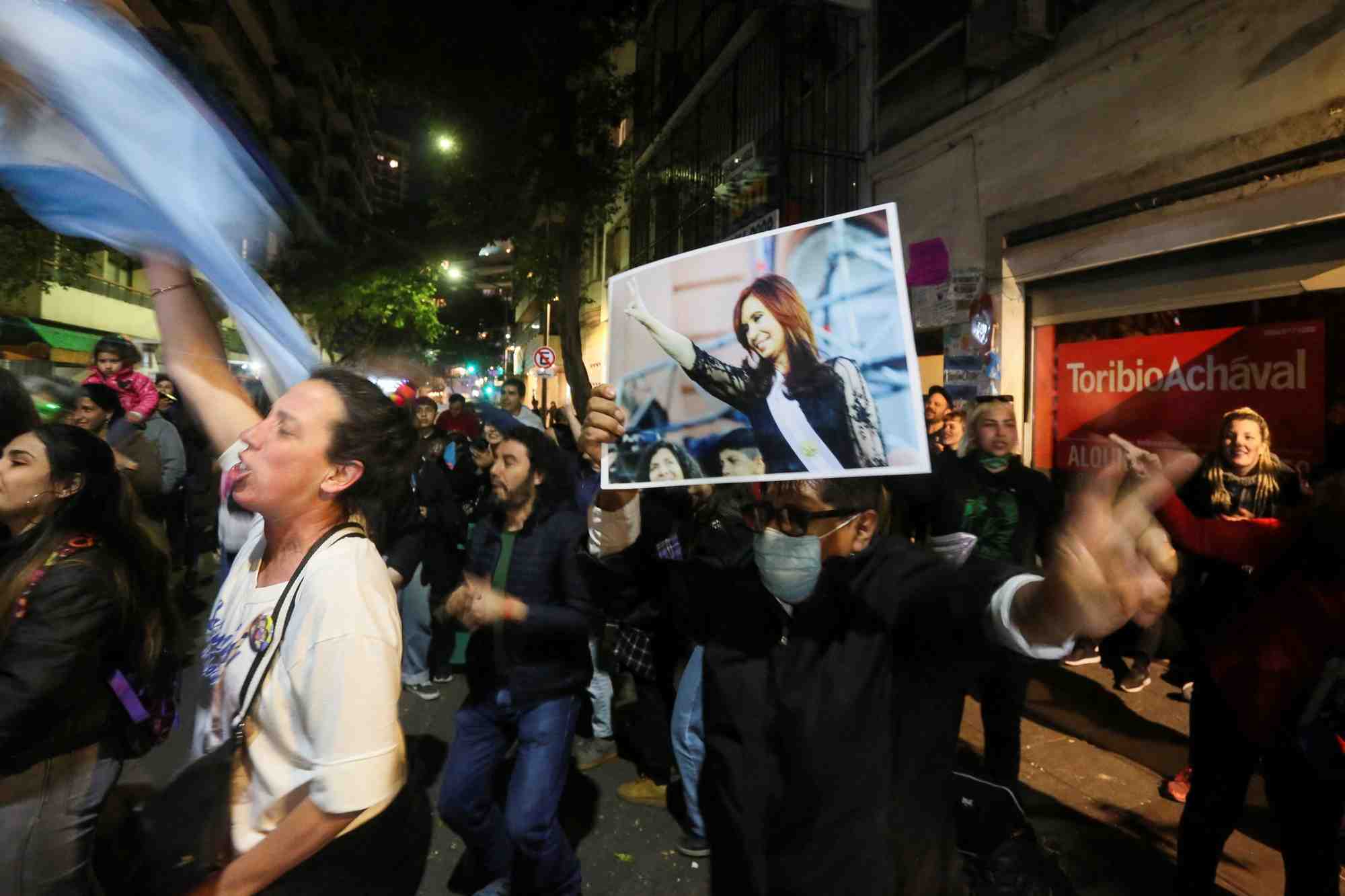 Failed assassination attempt against vice president cristina fernandez in buenos aires