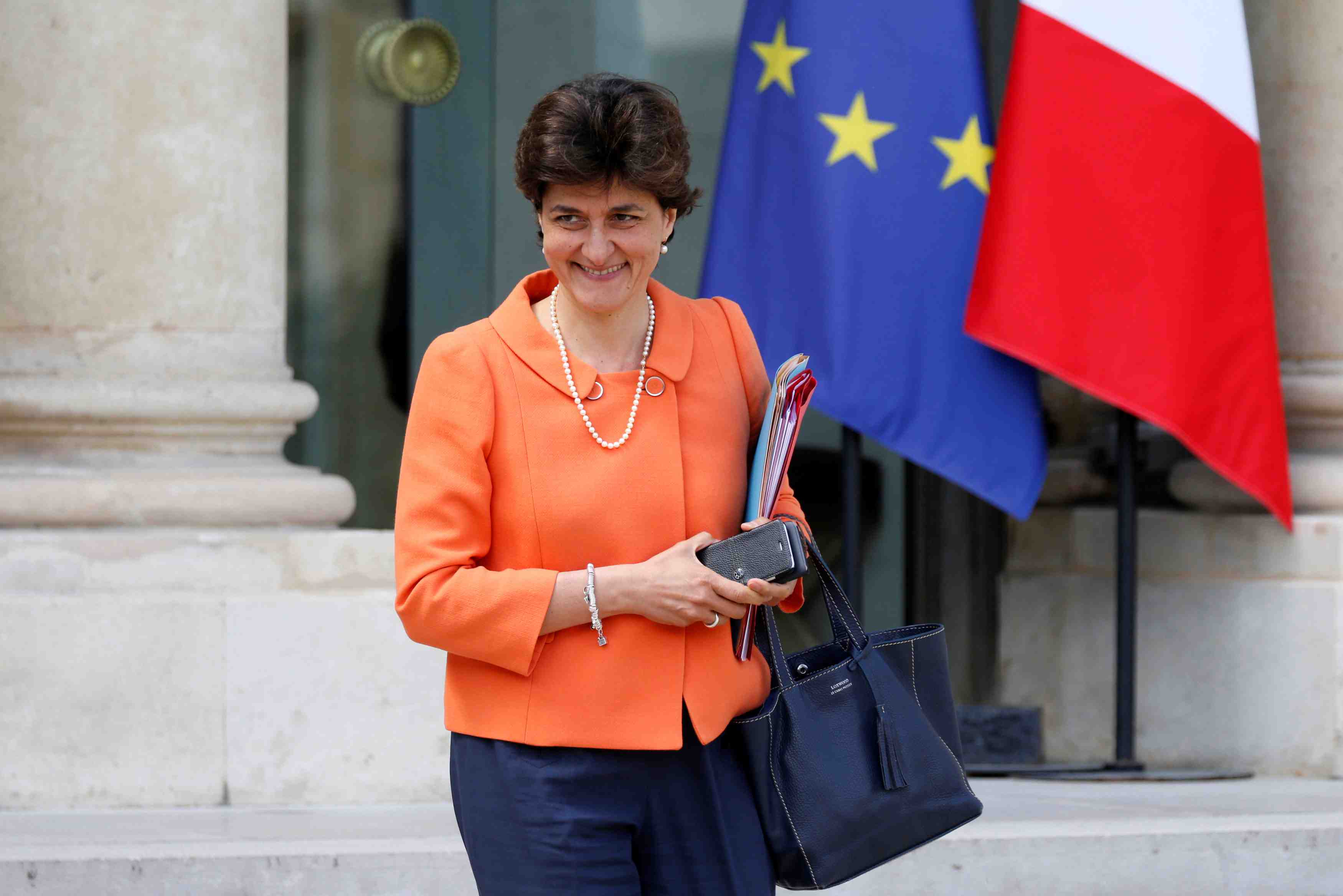 Le gouvernement n'a pas encore tranche sur le budget defense