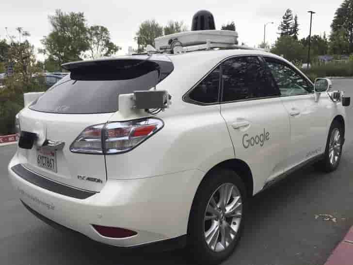 Alphabet s'associe a avis pour gerer ses voitures autonomes