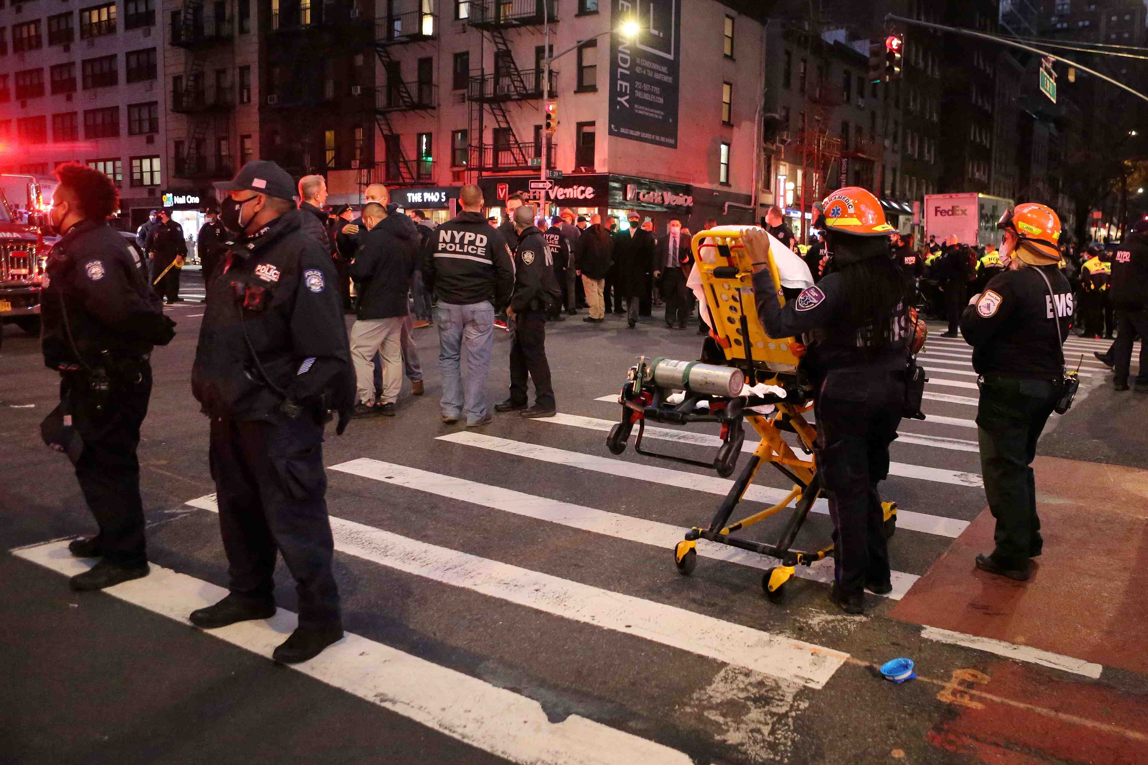 Usa: un vehicule percute plusieurs personnes lors d'un rassemblement a manhattan