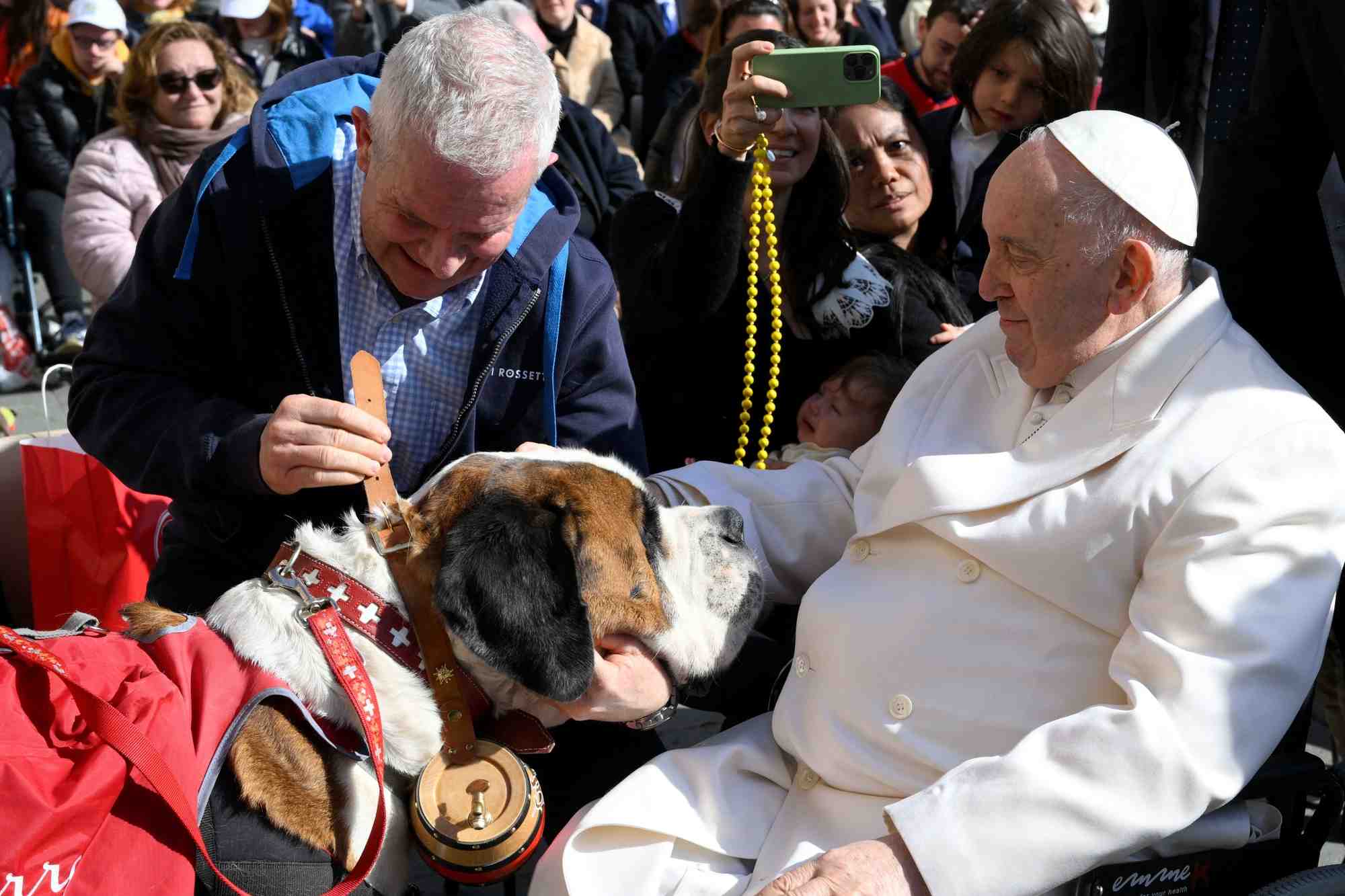 Le pape francois tient l'audience generale au vatican