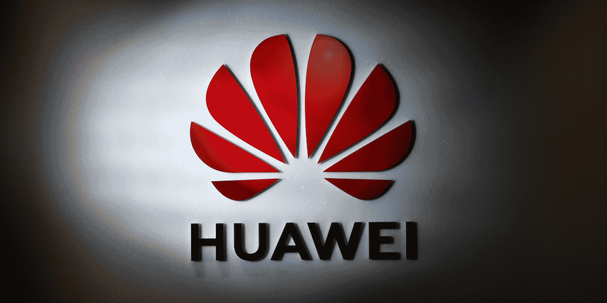 A travers sa résolution, le Parlement européen « demande au Conseil et à la Commission d’interdire l’utilisation d’équipements et de logiciels produits par des fabricants établis en République populaire de Chine pour les fonctions de réseau de base ».