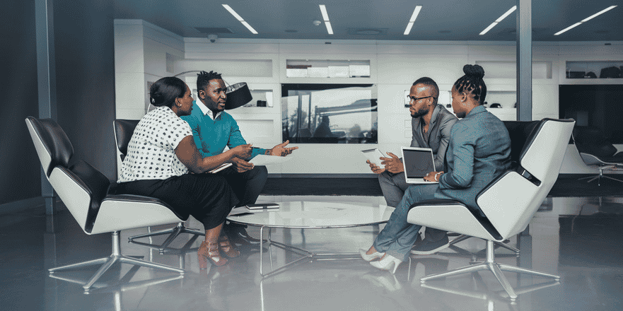 La jeunesse africaine innove pour l'énergie startup pme équipe rh ressources humaine