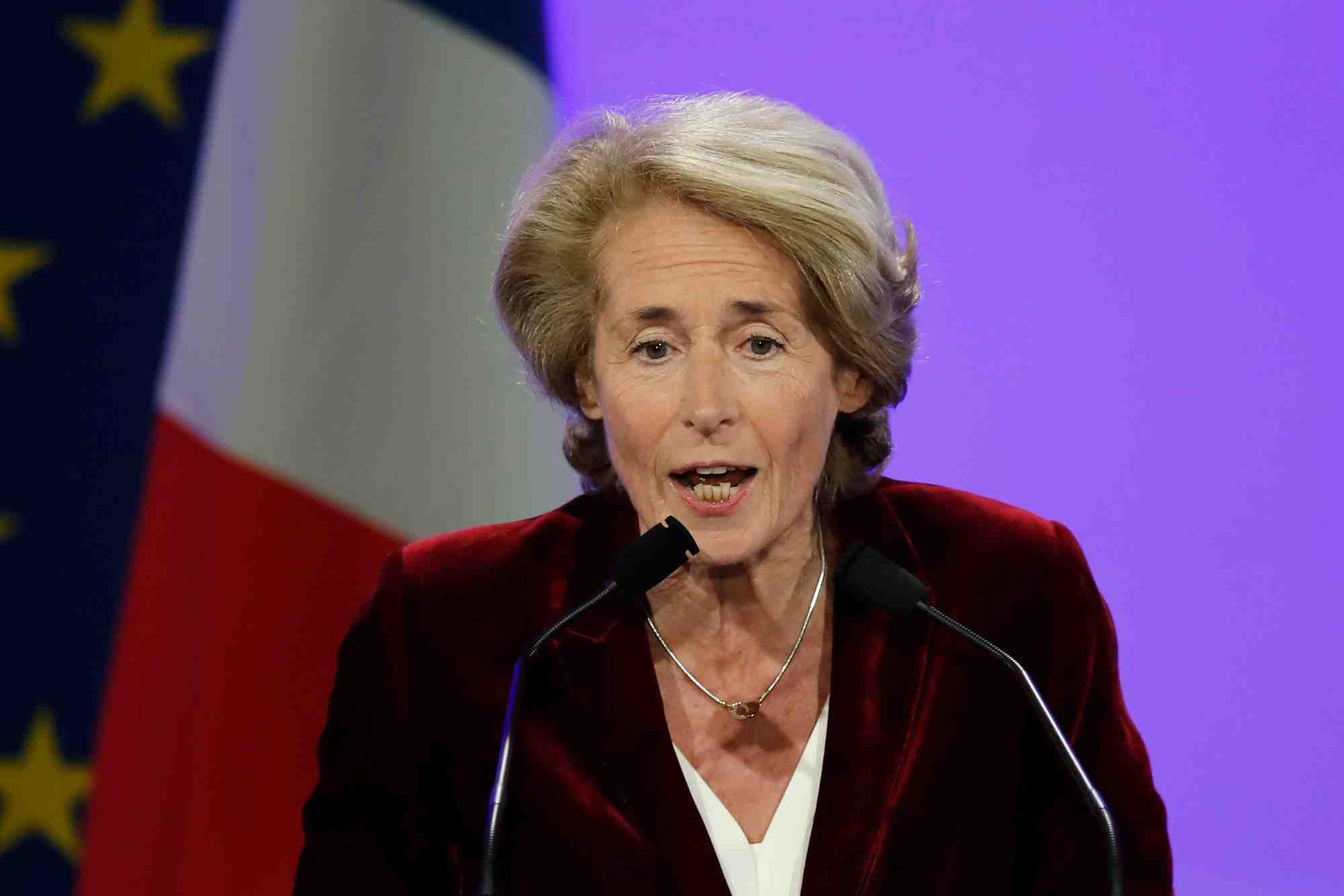 Caroline cayeux, ex-ministre ministre deleguee aux collectivites territoriales