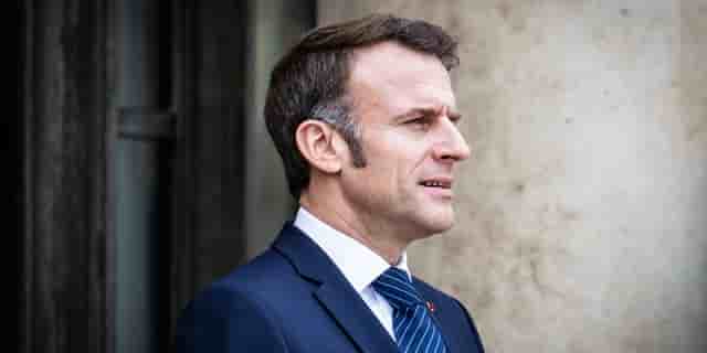 Emmanuel Macron avait déjà annoncé, la semaine dernière, l'arrivée de cette « loi spéciale » sur le budget.