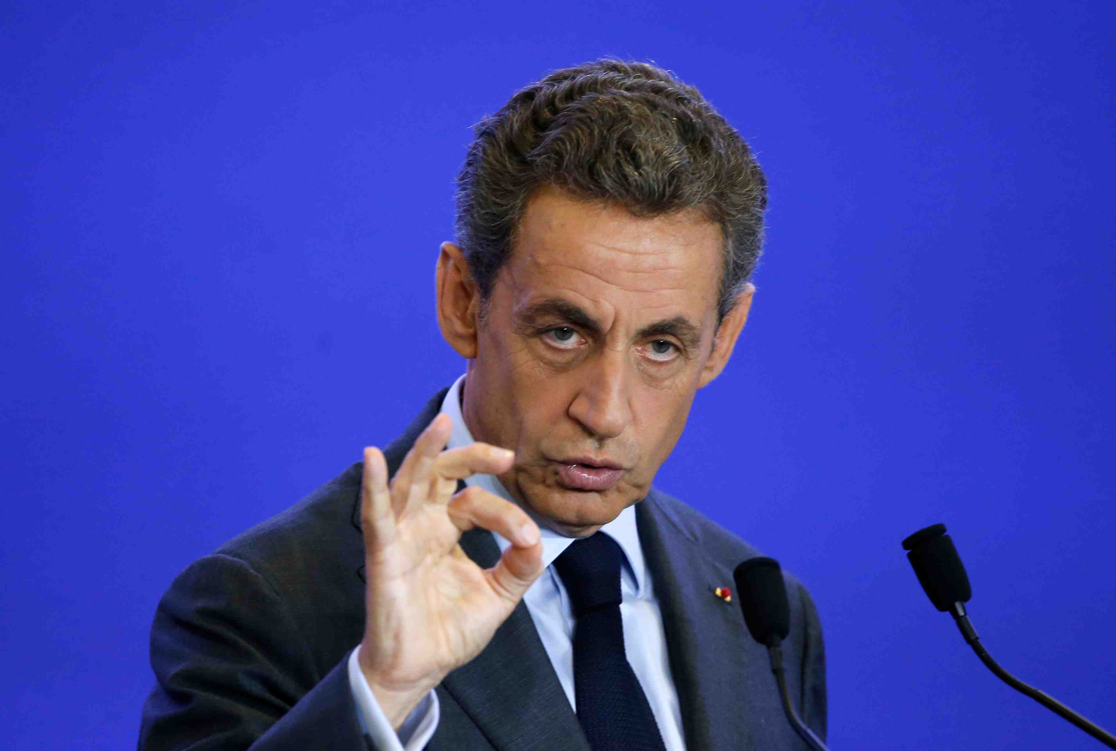 Nicolas sarkozy reaffirme que la france n’est pas "une race"