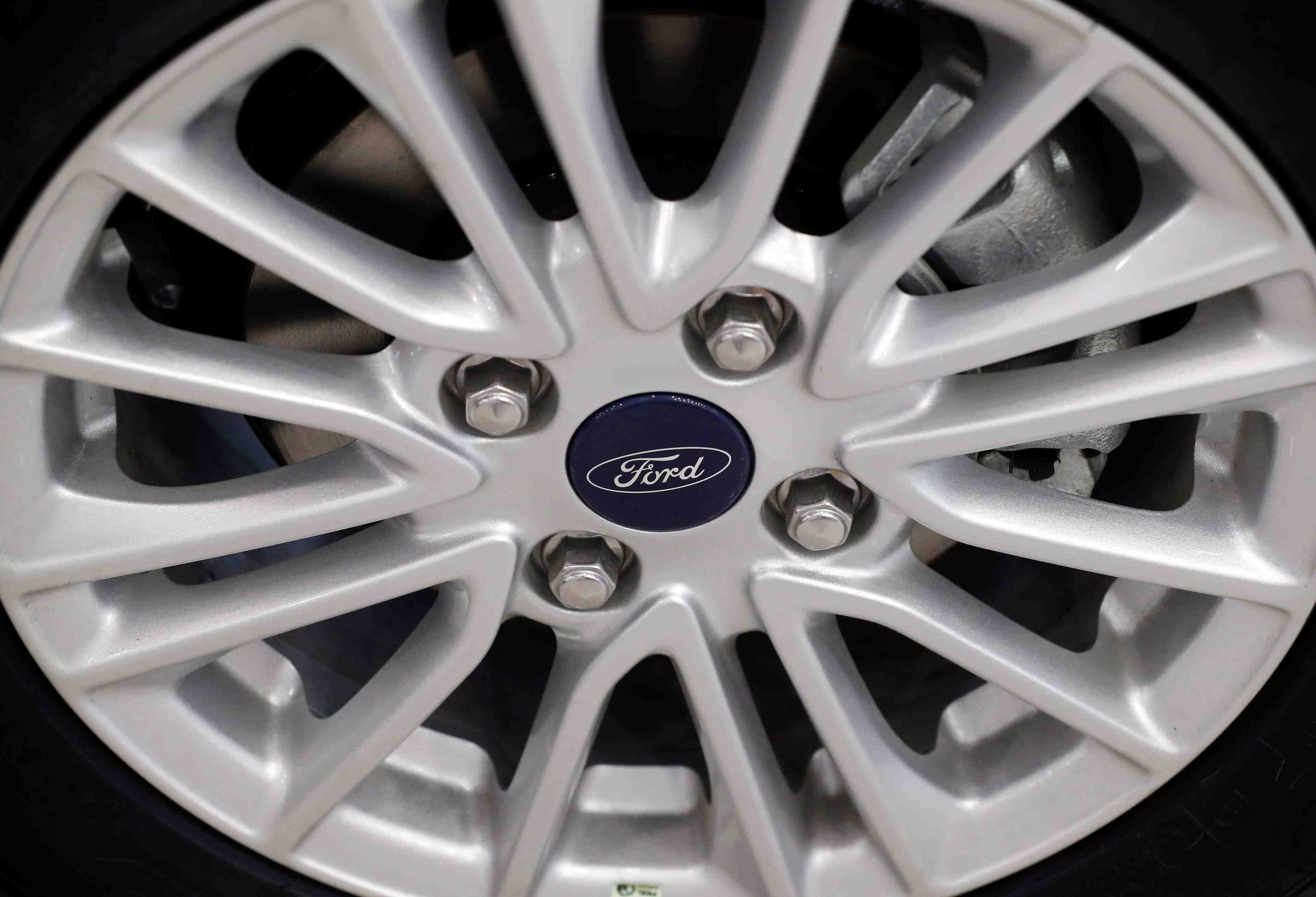 Ford veut supprimer 5.000 postes en allemagne