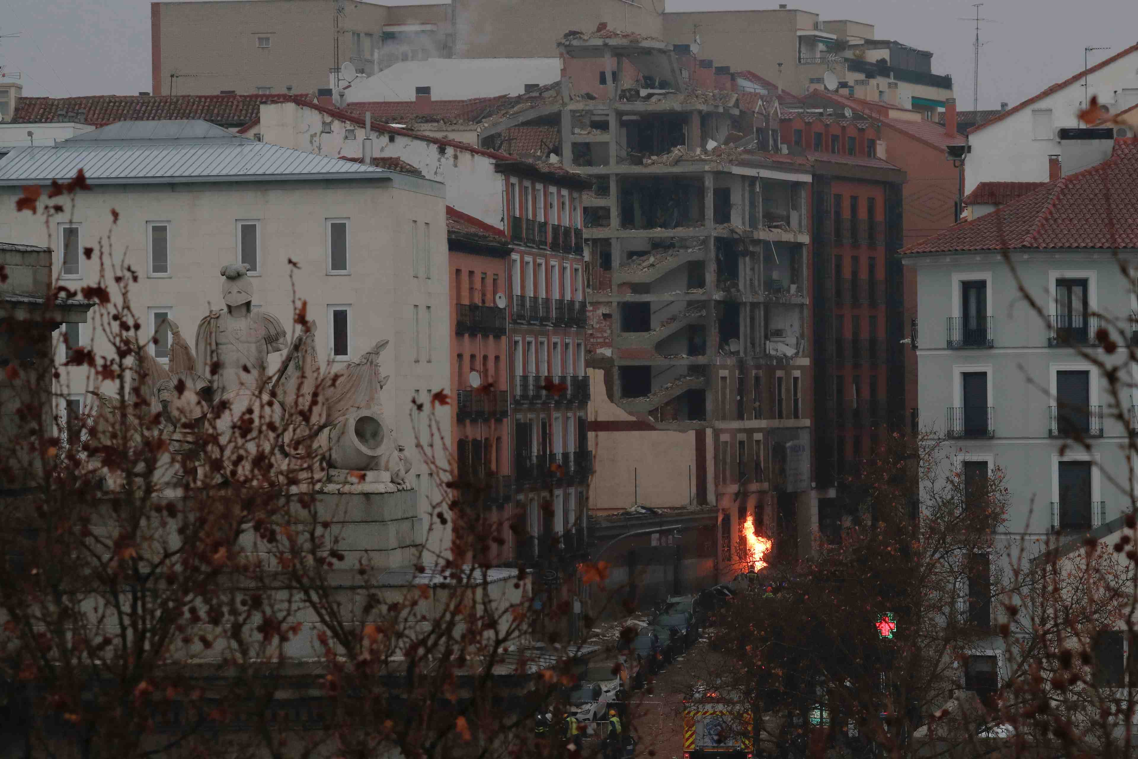 Le bilan de l'explosion de madrid s'alourdit a quatre morts