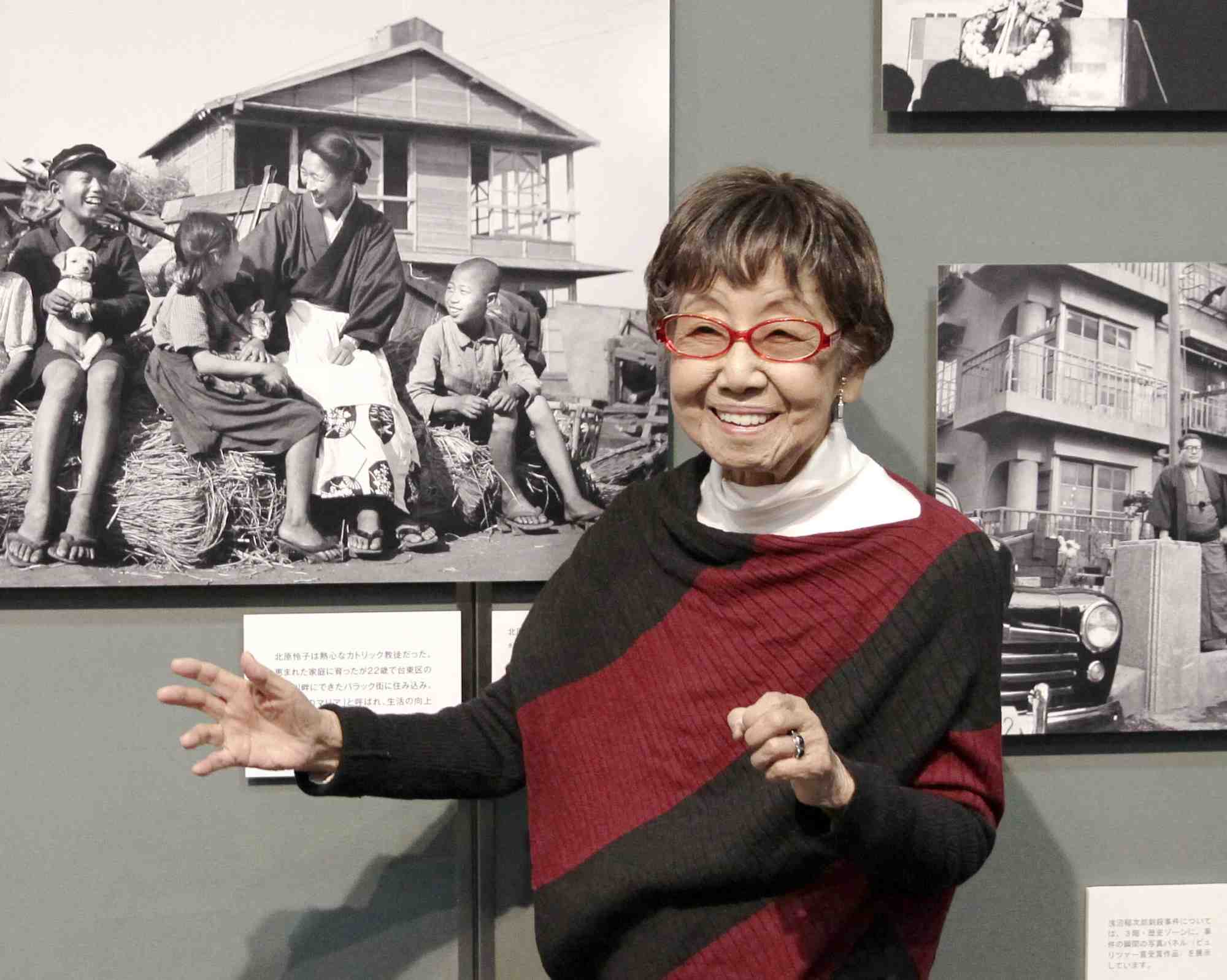 Deces de tsuneko sasamoto a 107 ans, premiere femme photojournaliste japonaise
