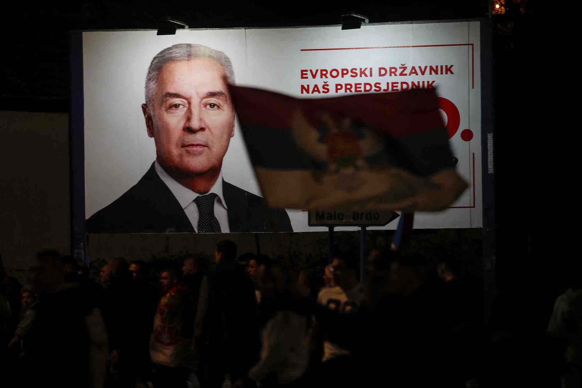 Affiche electorale de jakov milatovic a podgorica, au montenegro