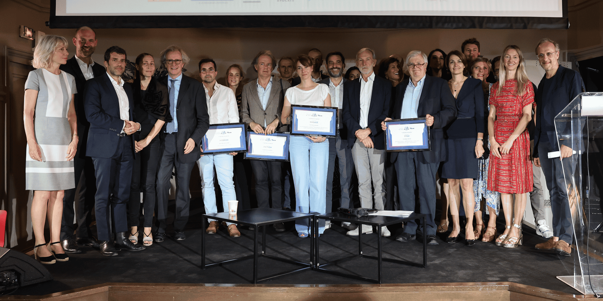 Les quatorze membres du jury ont désigné les lauréats des quatre catégories du Prix du livre.