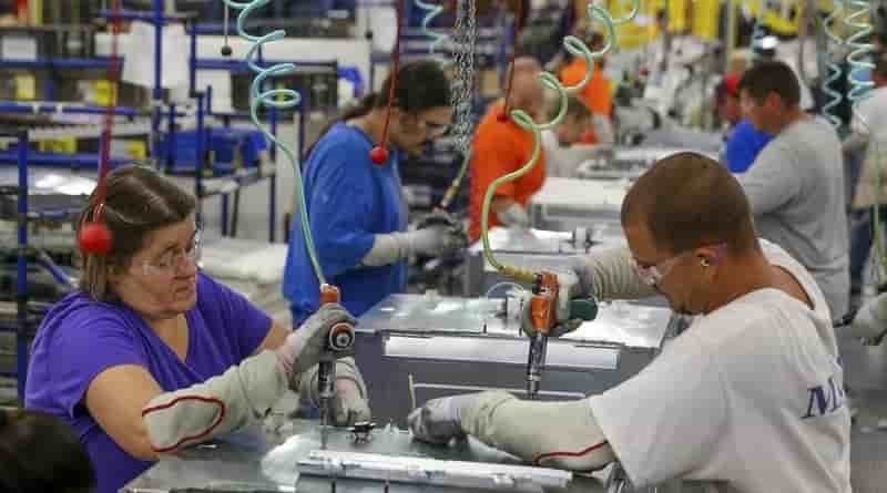 L'indice ism manufacturier moins eleve que prevu aux etats-unis