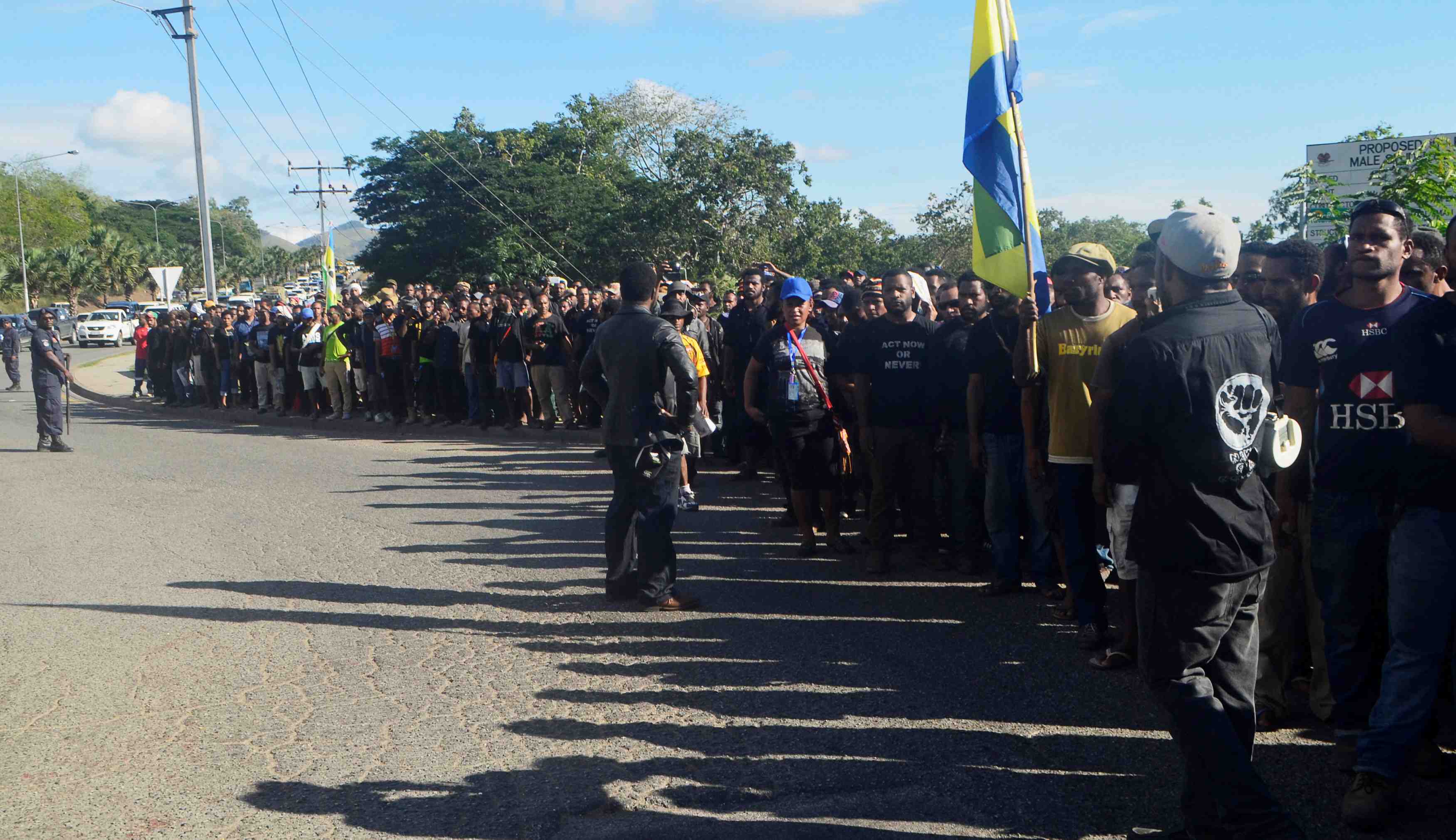 Tirs sur des manifestants en papouasie-nouvelle guinee