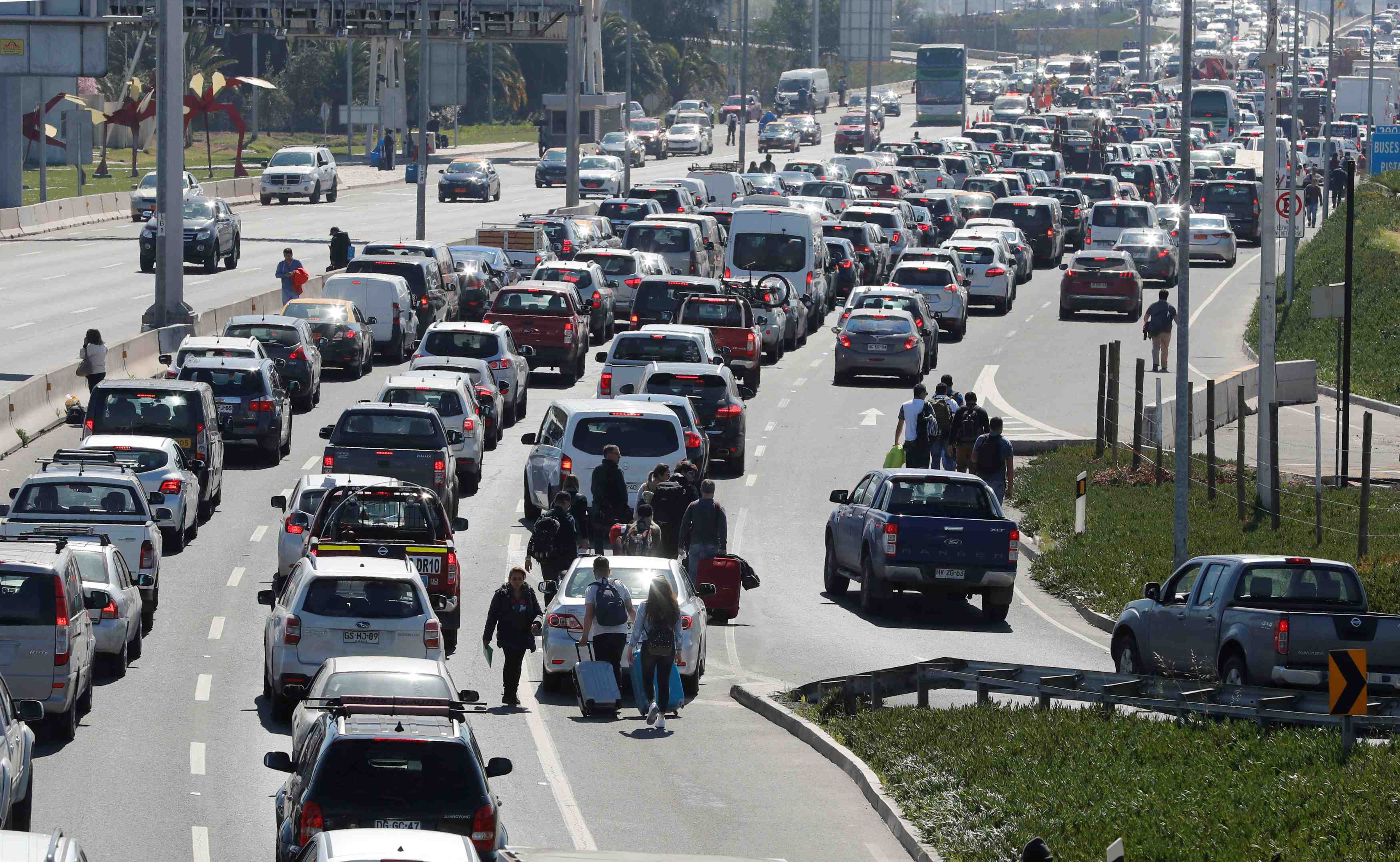 Santiago: trafic perturbe a l'aeroport a cause d'une manifestation anti-uber