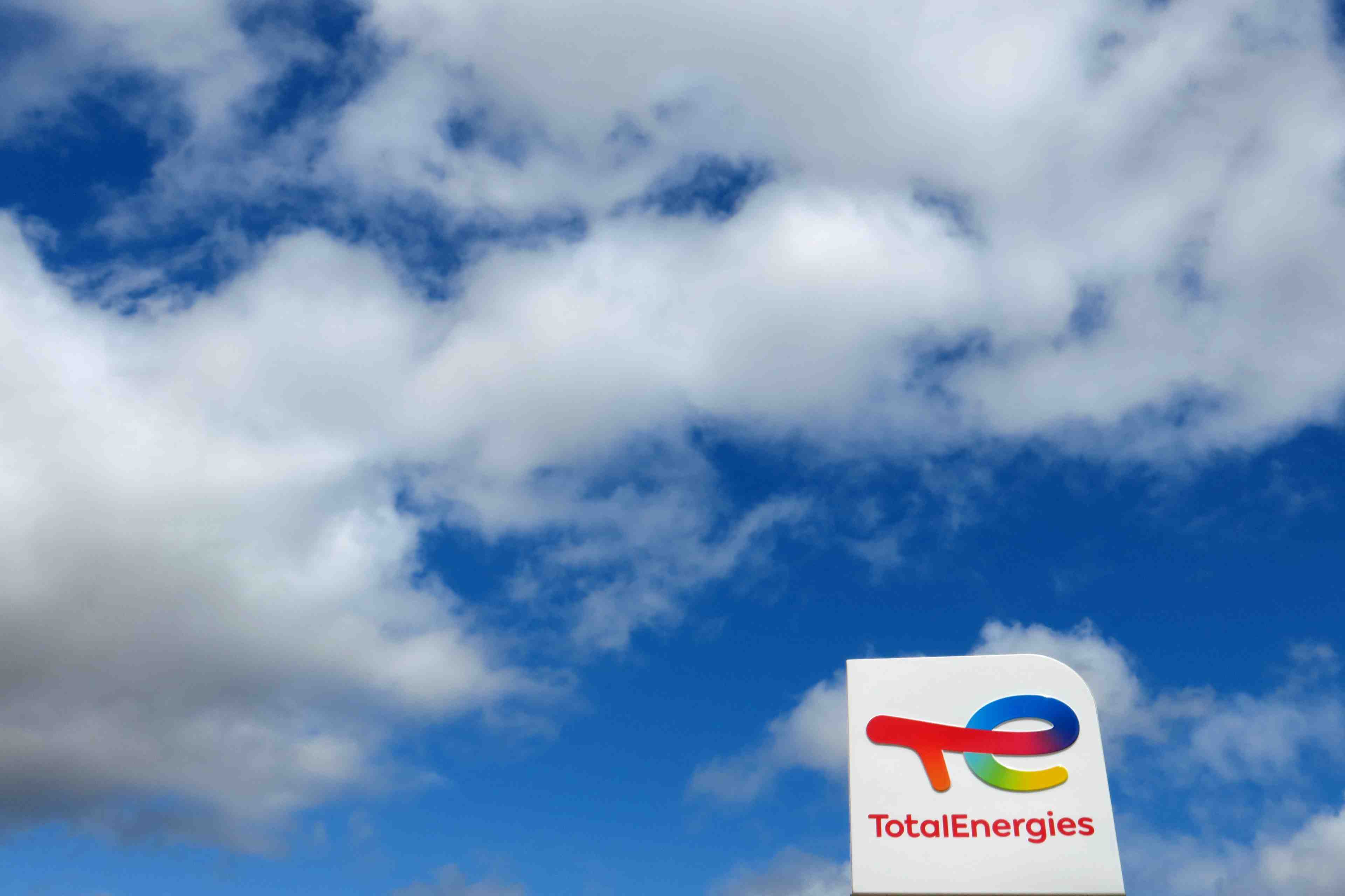 Totalenergies et ses partenaires remportent une concession pour un parc eolien en ecosse