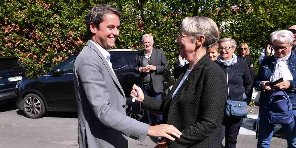 Jusqu'à présent, aucune entente n'avait été possible entre Gabriel Attal et Élisabeth Borne... jusqu'à lundi.