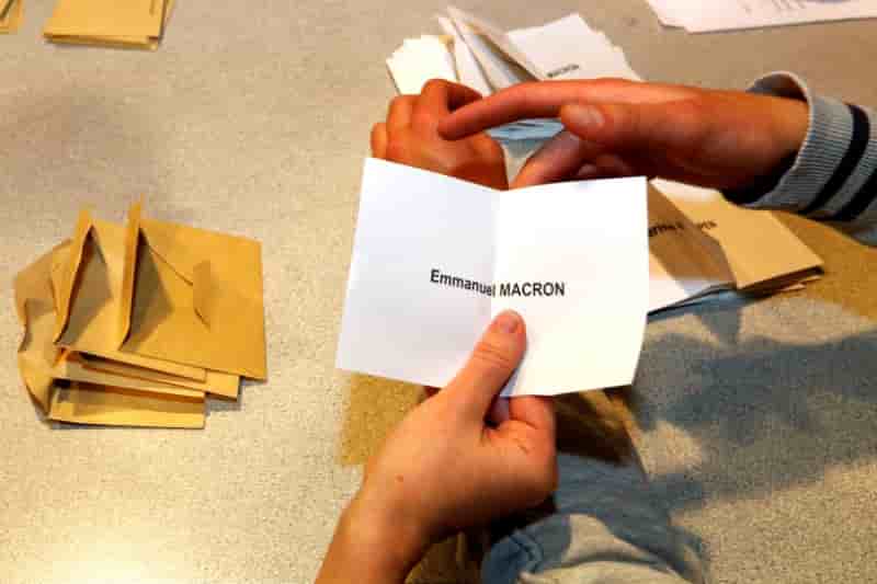 Macron elu avec 66,1% des voix