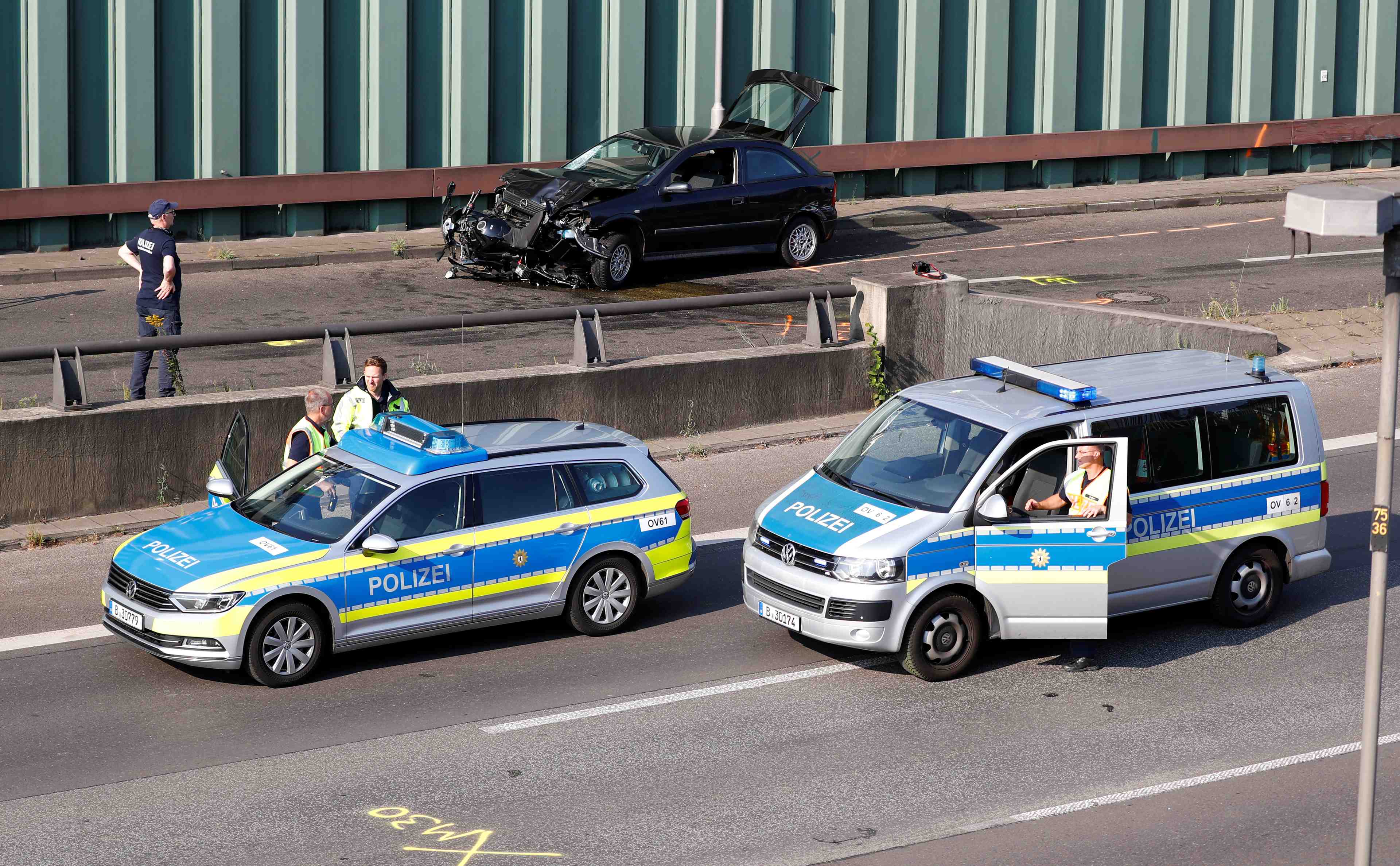 Allemagne: une serie d'accidents provoques sur une autoroute qualifiee d'"attaque islamiste"