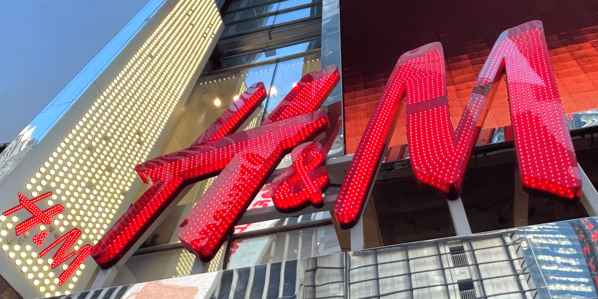 Le benefice de h&m depasse les attentes au 3e trimestre, le redressement se poursuit