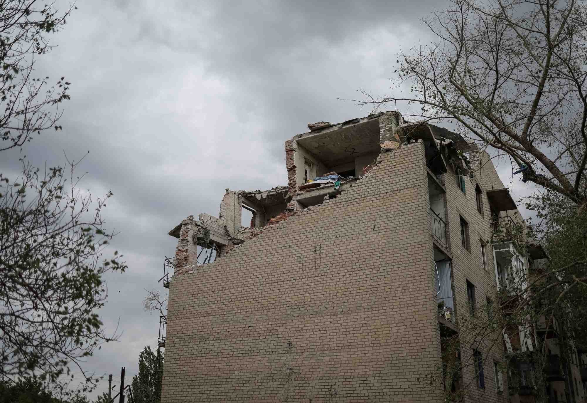 Le bilan du bombardement russe a tchassiv yar s'alourdit a 35 morts