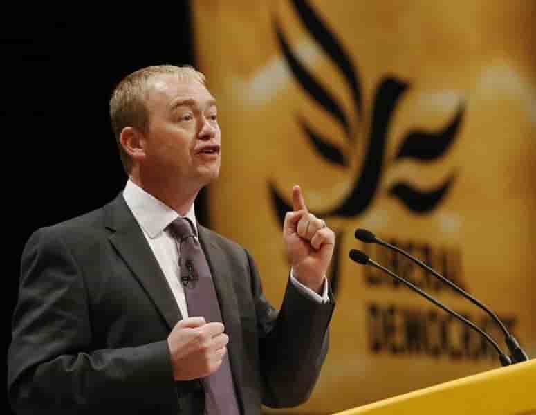 Le parti liberal-democrate britannique designe un nouveau chef