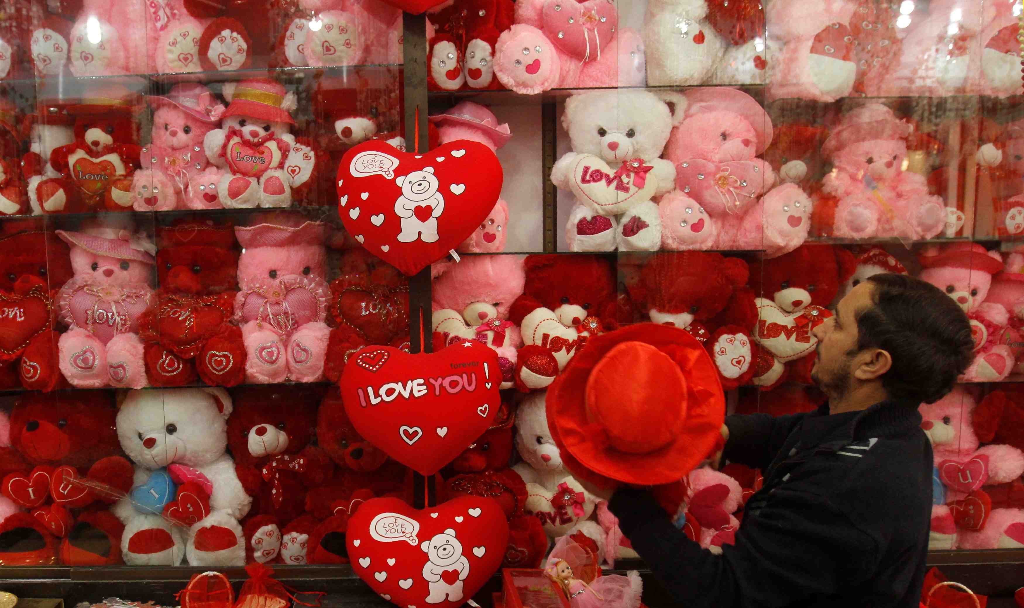 Pas de saint-valentin au pakistan et interdit d'en parler