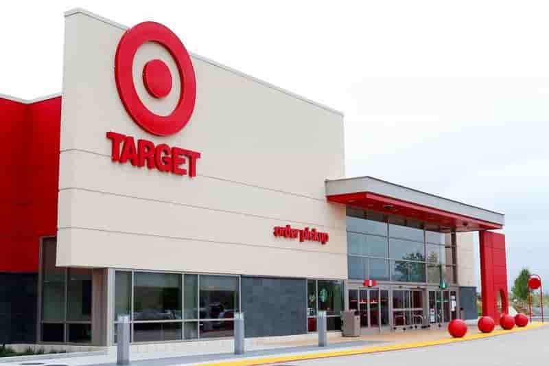 Target prevoit une hausse de ses ventes
