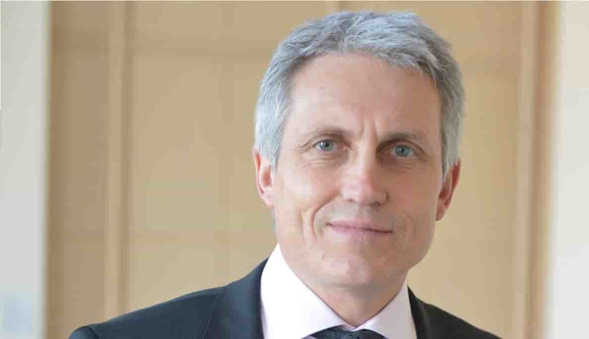 Joël Bruneau occupait le fauteuil de maire de Caen depuis dix ans.