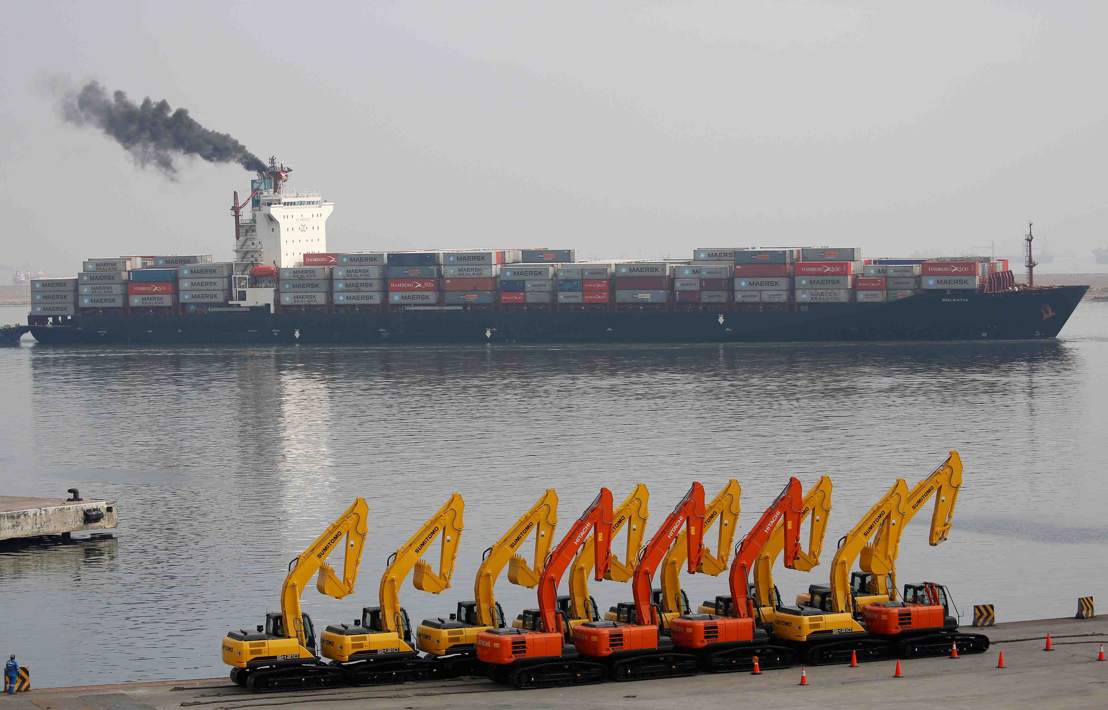 Les tarifs du transport maritime mondial chutent